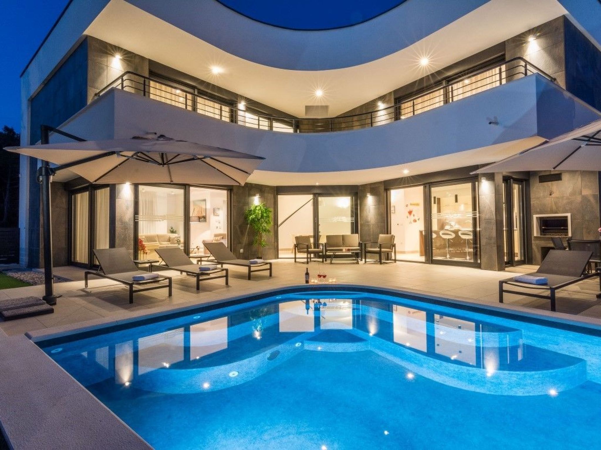 Villa Blue Diamond für 10 Personen in Biograd-Dedans