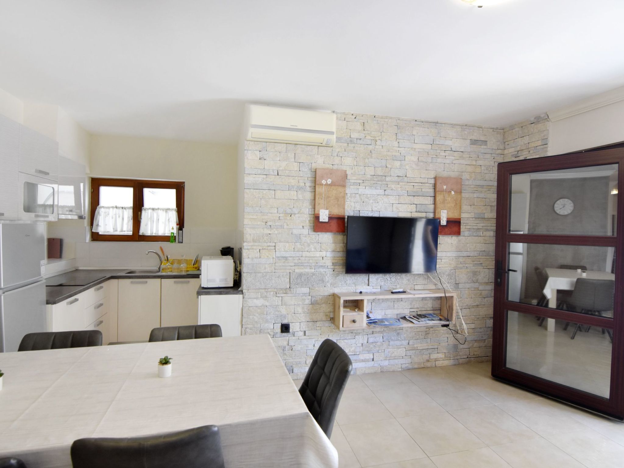 Photo of Komfortable Wohnung "Mladen" in Strandnähe