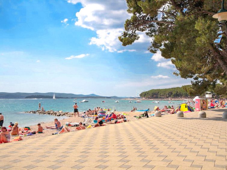 Biograd accommodation city breaks for rent in Biograd apartments to rent in Biograd holiday homes to rent in Biograd