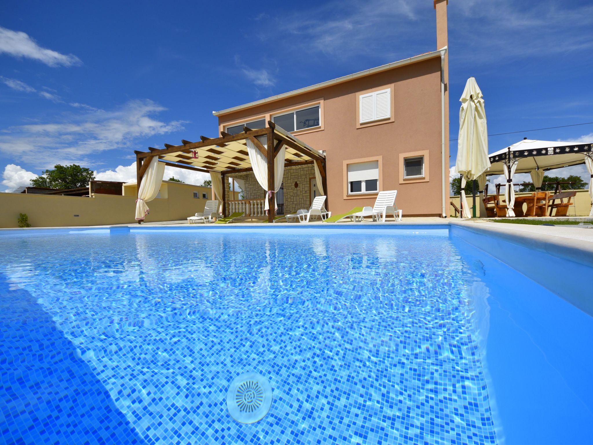 Biograd accommodation city breaks for rent in Biograd apartments to rent in Biograd holiday homes to rent in Biograd