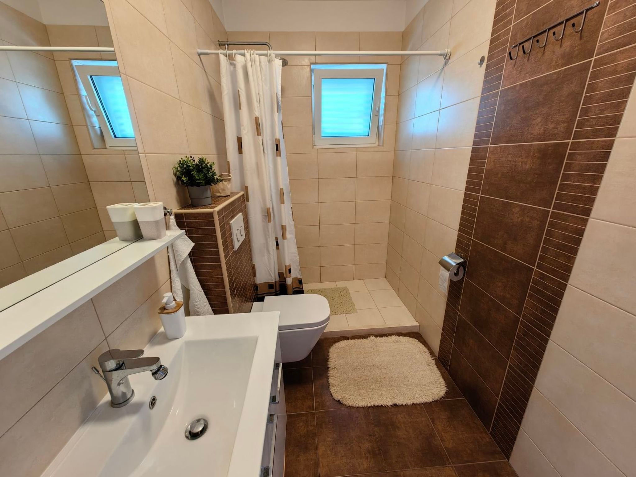 "Dinka" mit Terrasse-Dedans