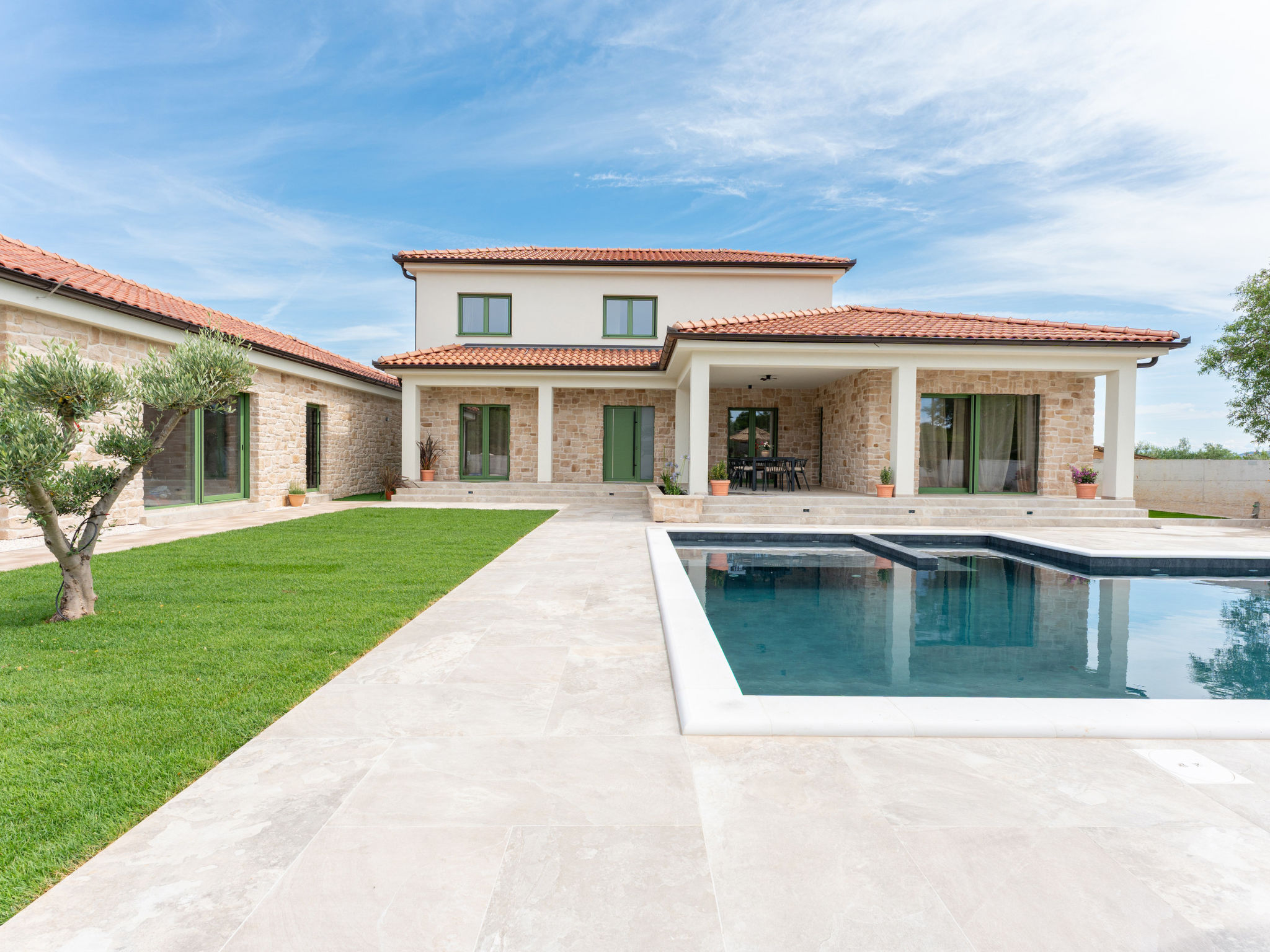 Beautiful Villa Lorna with pool