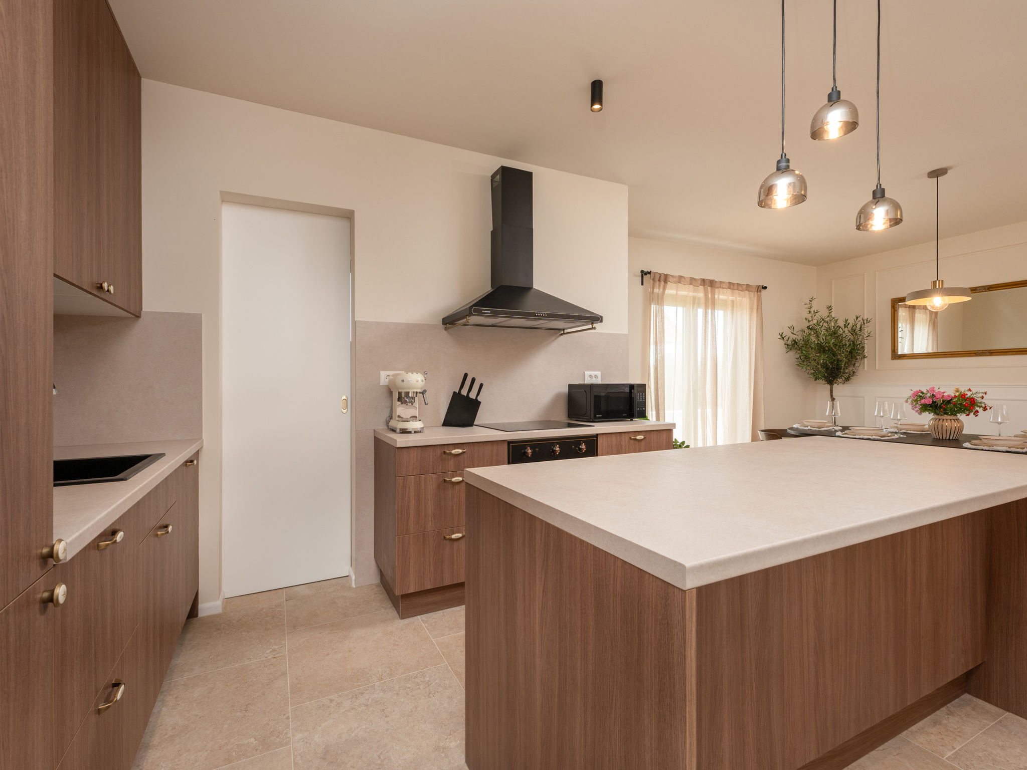 Beautiful Villa Lorna with pool - Binnen