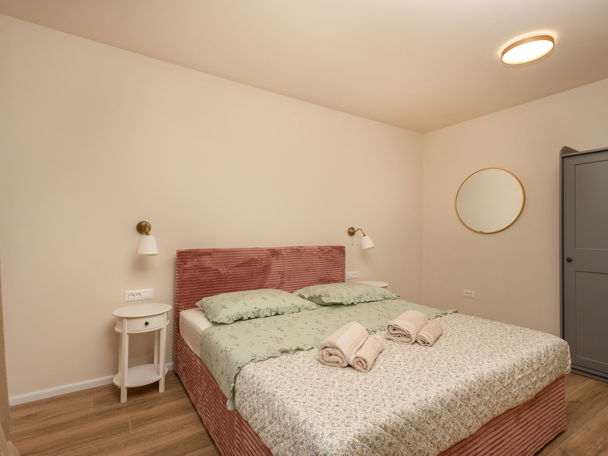Beautiful Villa Lorna with pool - Binnen