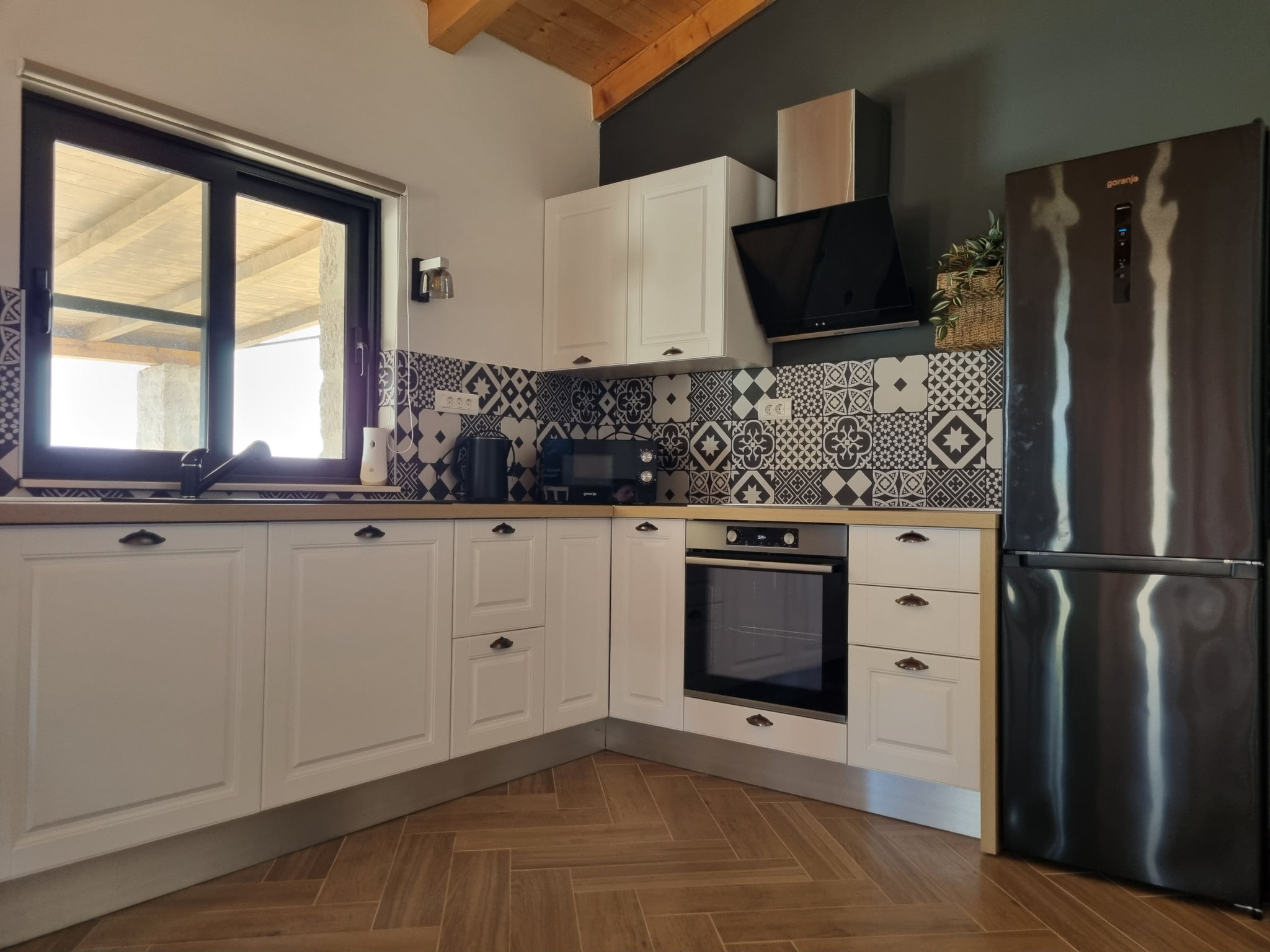 Holiday Home A&M with pool and lakeview - Binnen