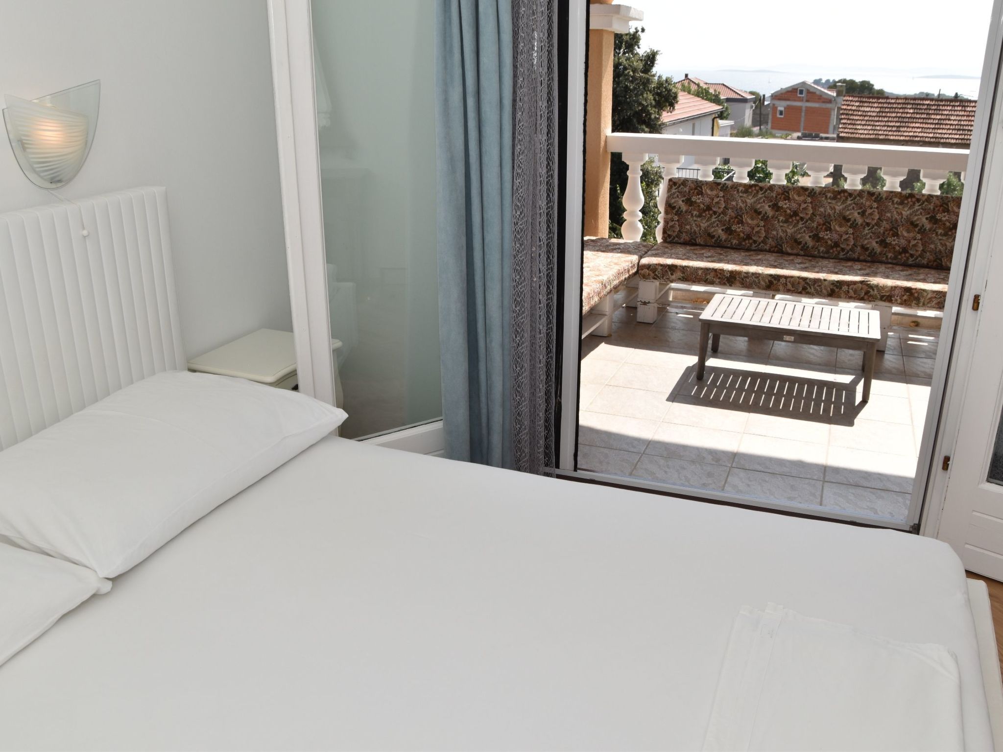 Appartement Maksan im 2. Stock mit einer Terrasse-Drinnen