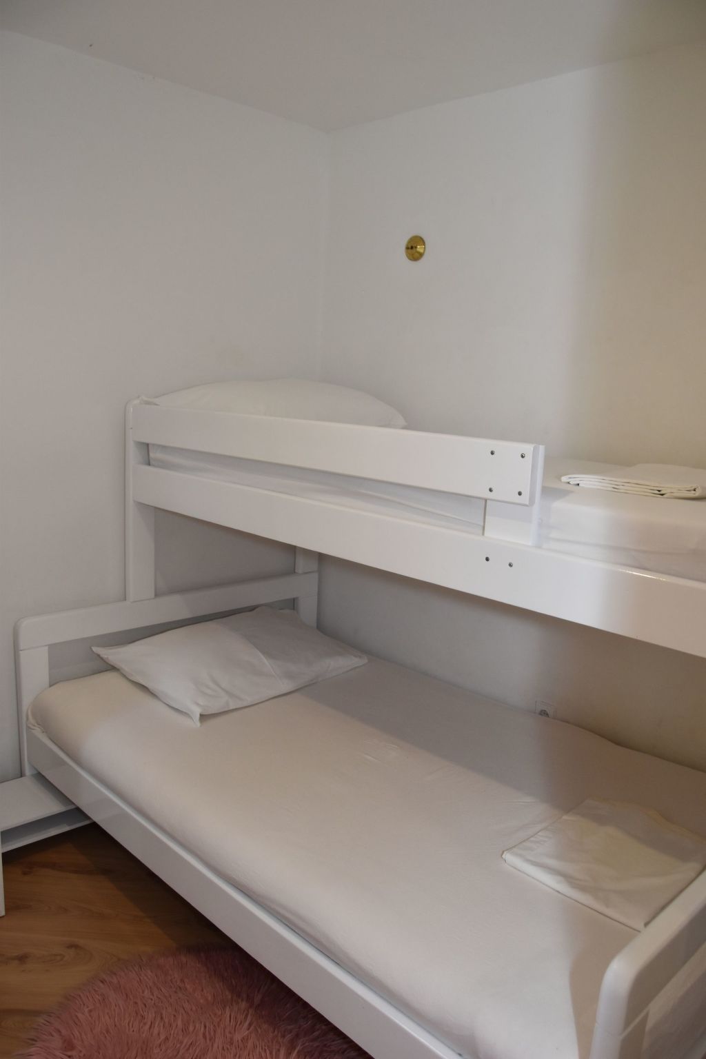 Appartement Maksan im 2. Stock mit einer Terrasse-Drinnen