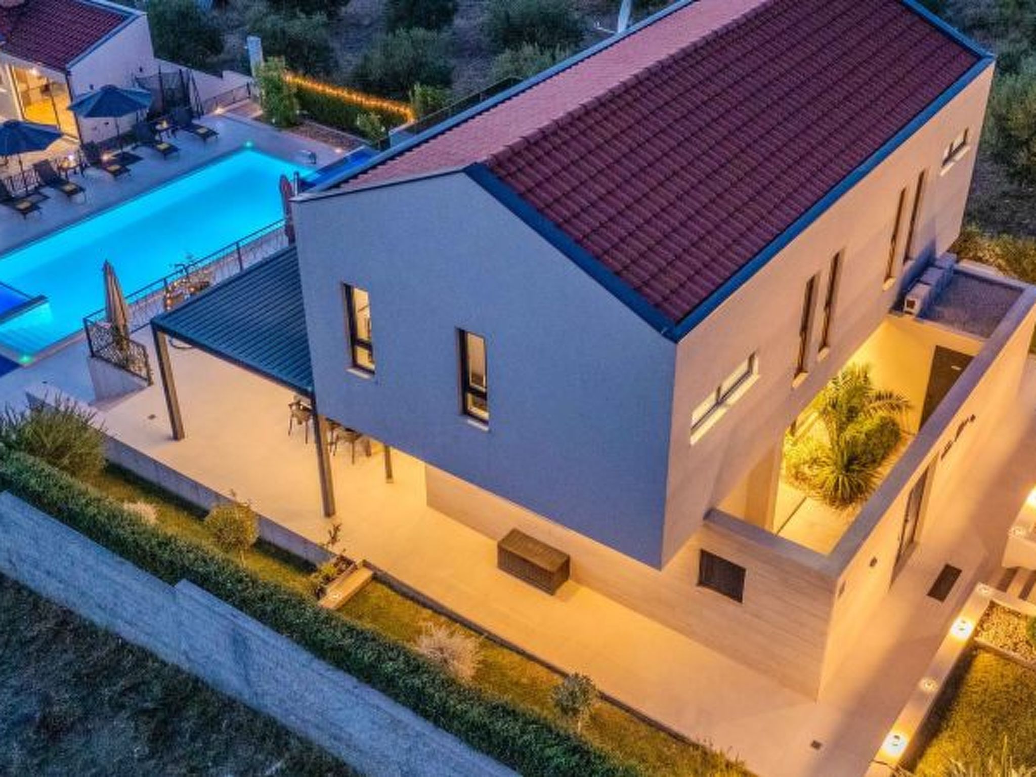 Beautiful villa Lara in Vrana with pool