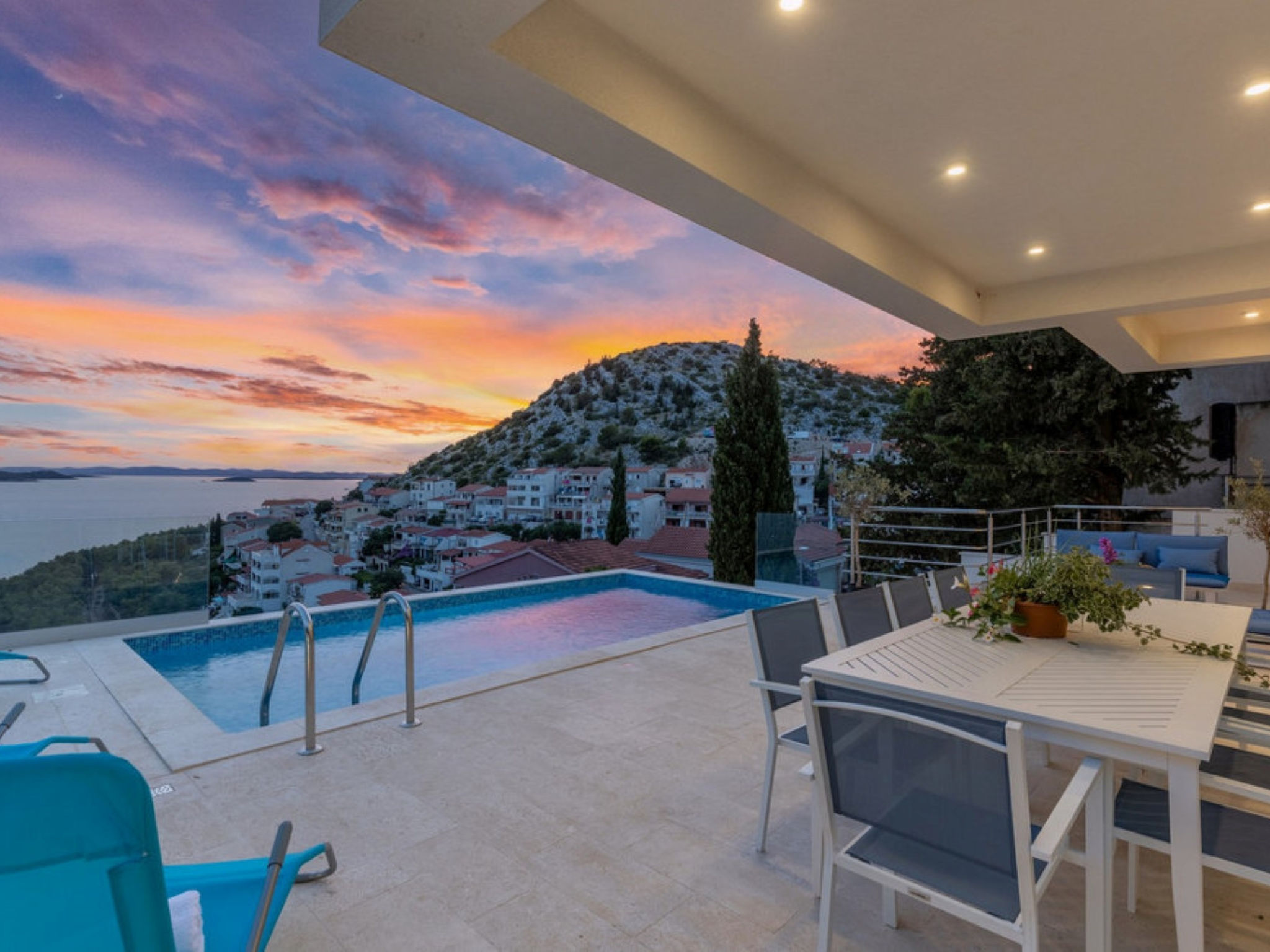 Luxury villa Fleur with pool