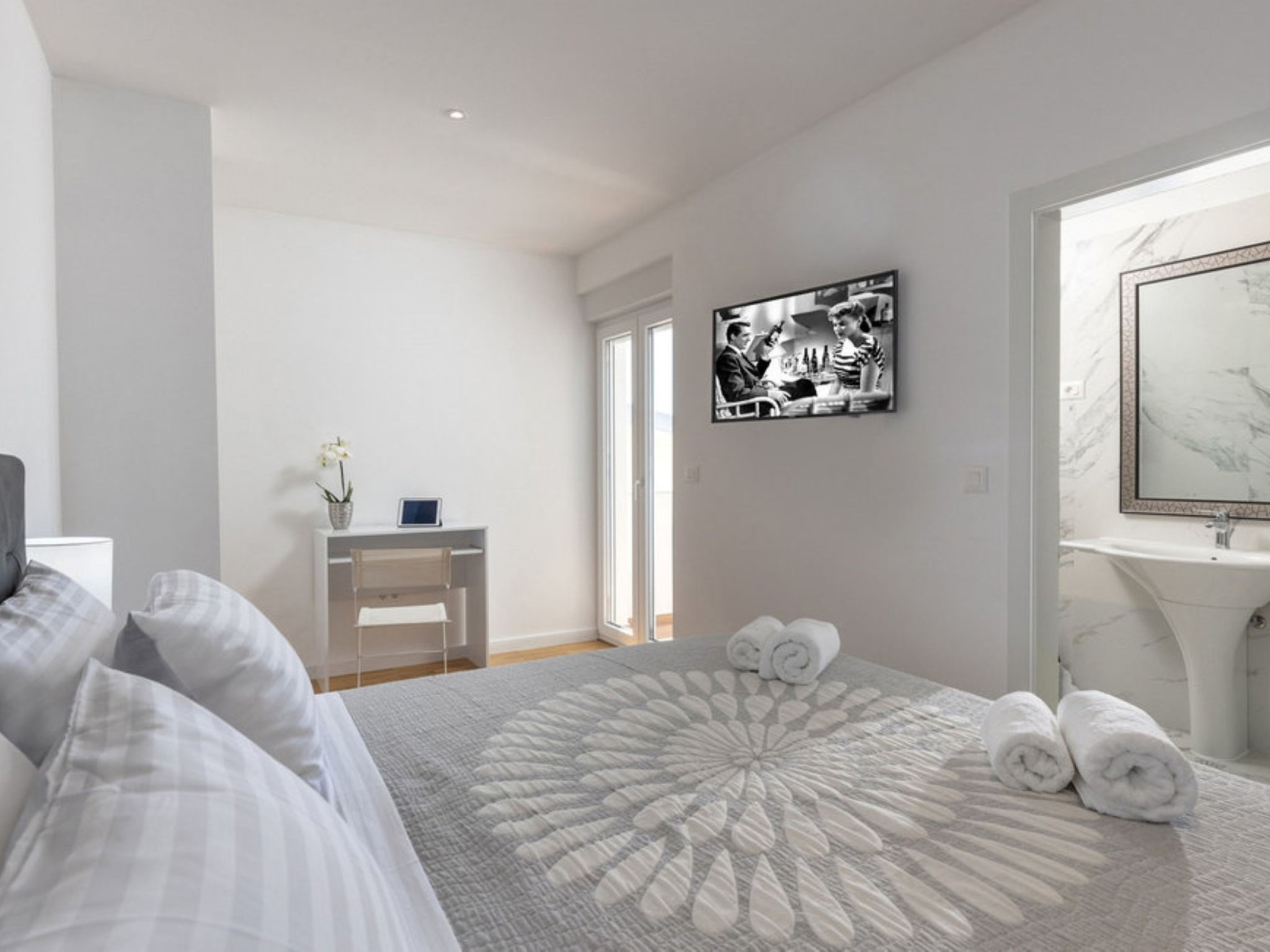 Luxury villa Fleur with pool - Binnen