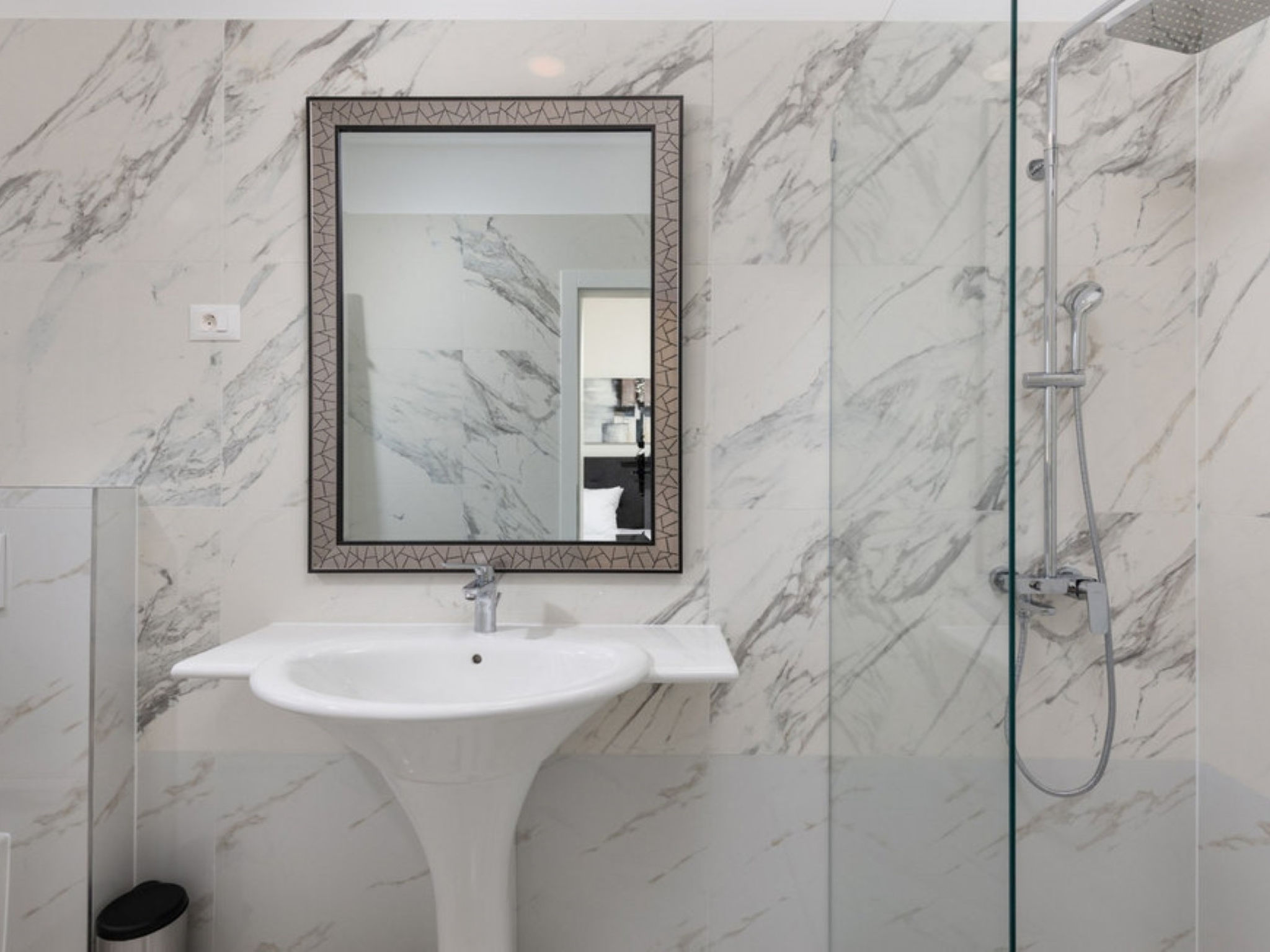 Luxury villa Fleur with pool - Binnen