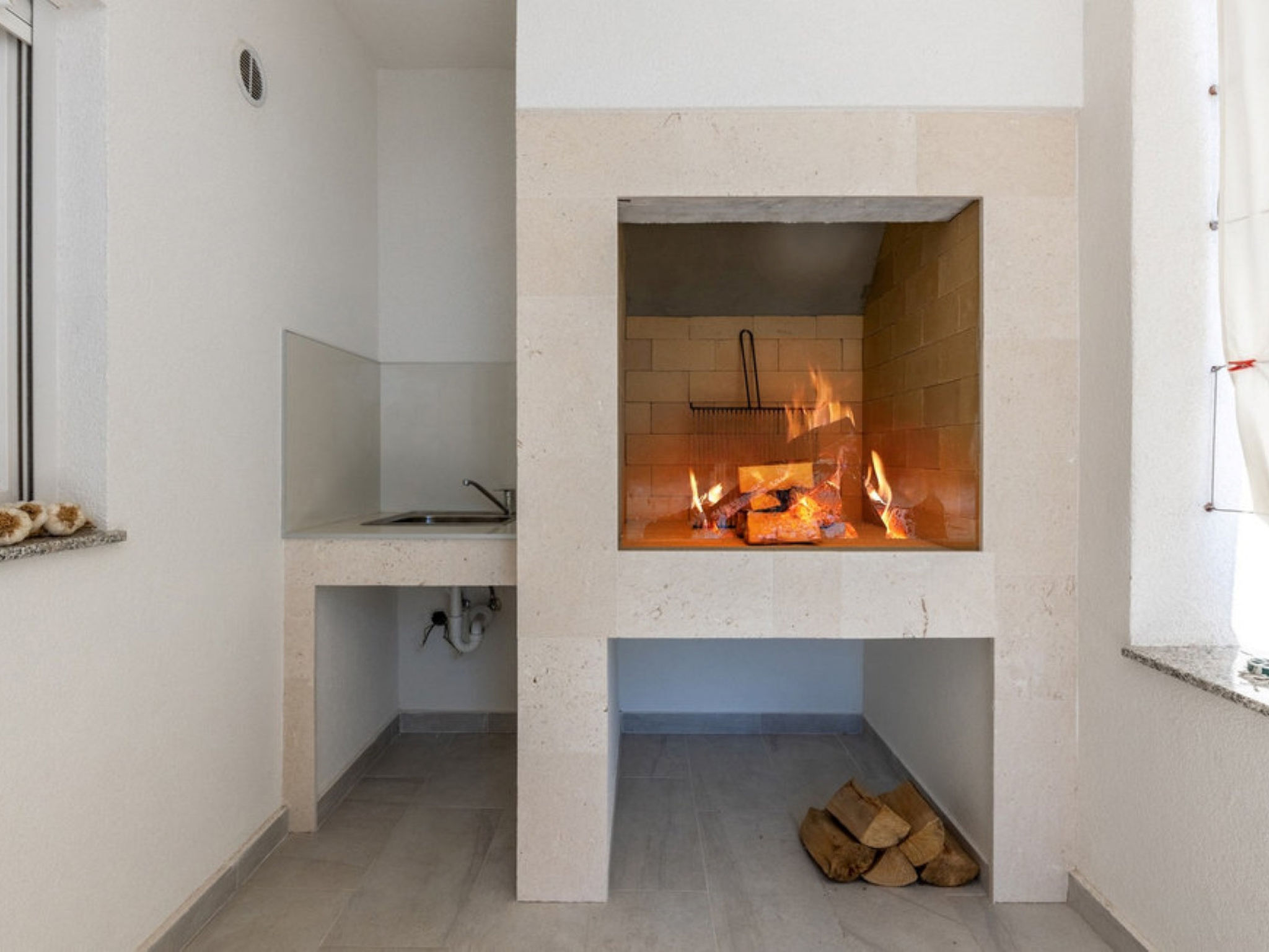 Luxury villa Fleur with pool - Binnen