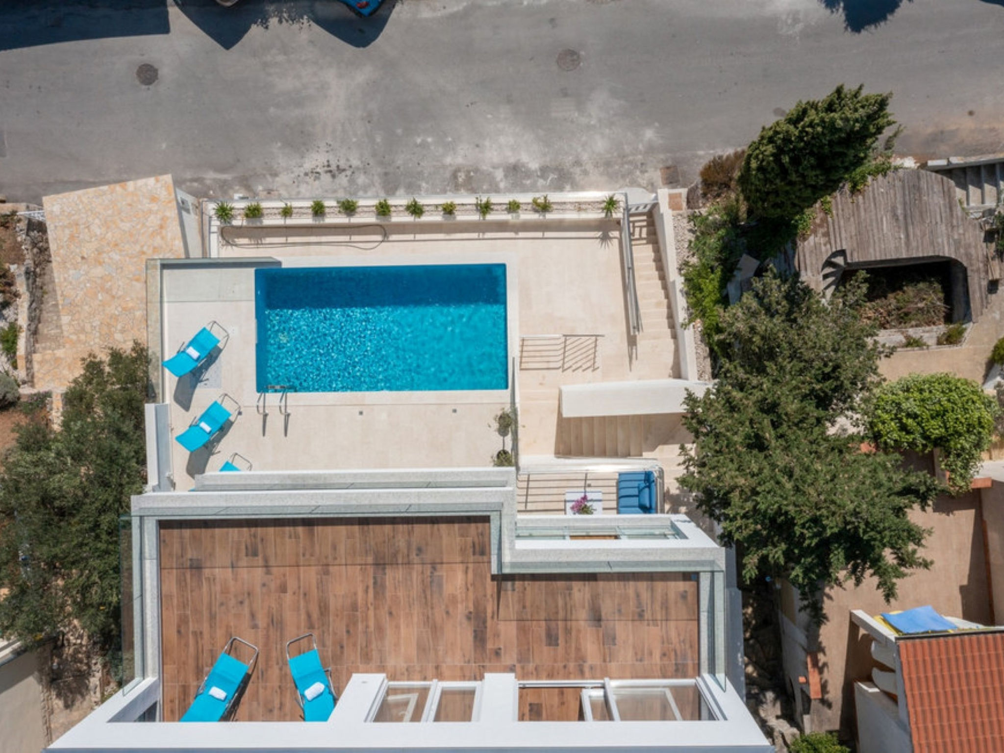 Luxury villa Fleur with pool - Buiten