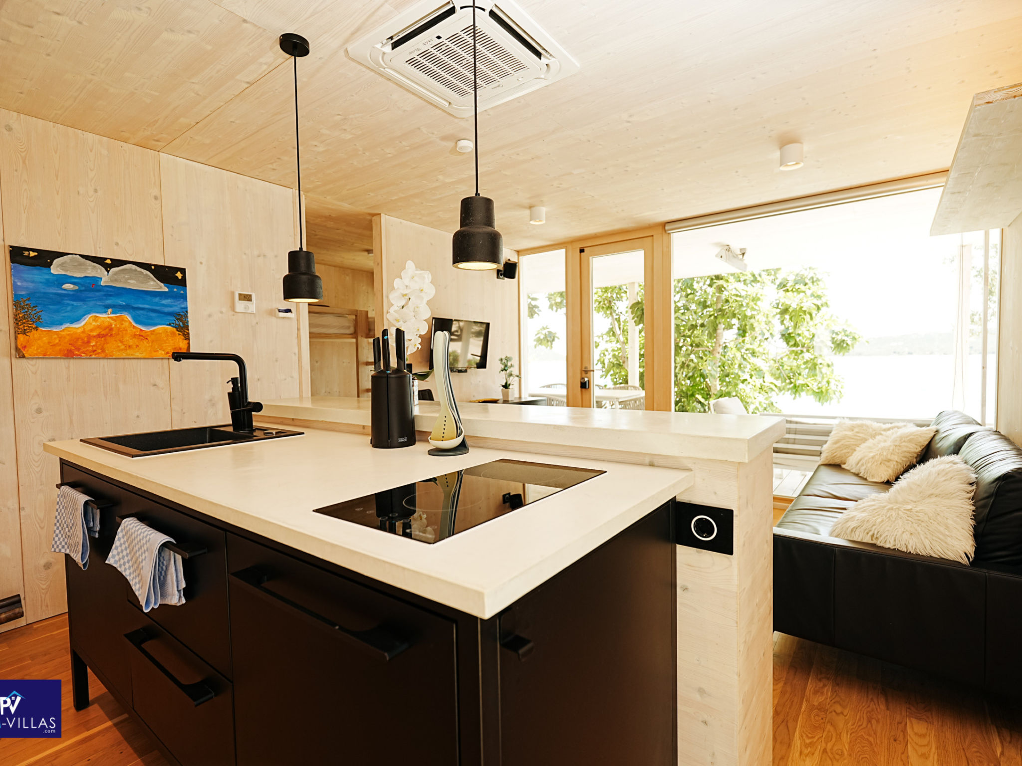 Maison Buqez - Villa 28 + 81 – Cuisine et coin repas, photo 6 sur 46