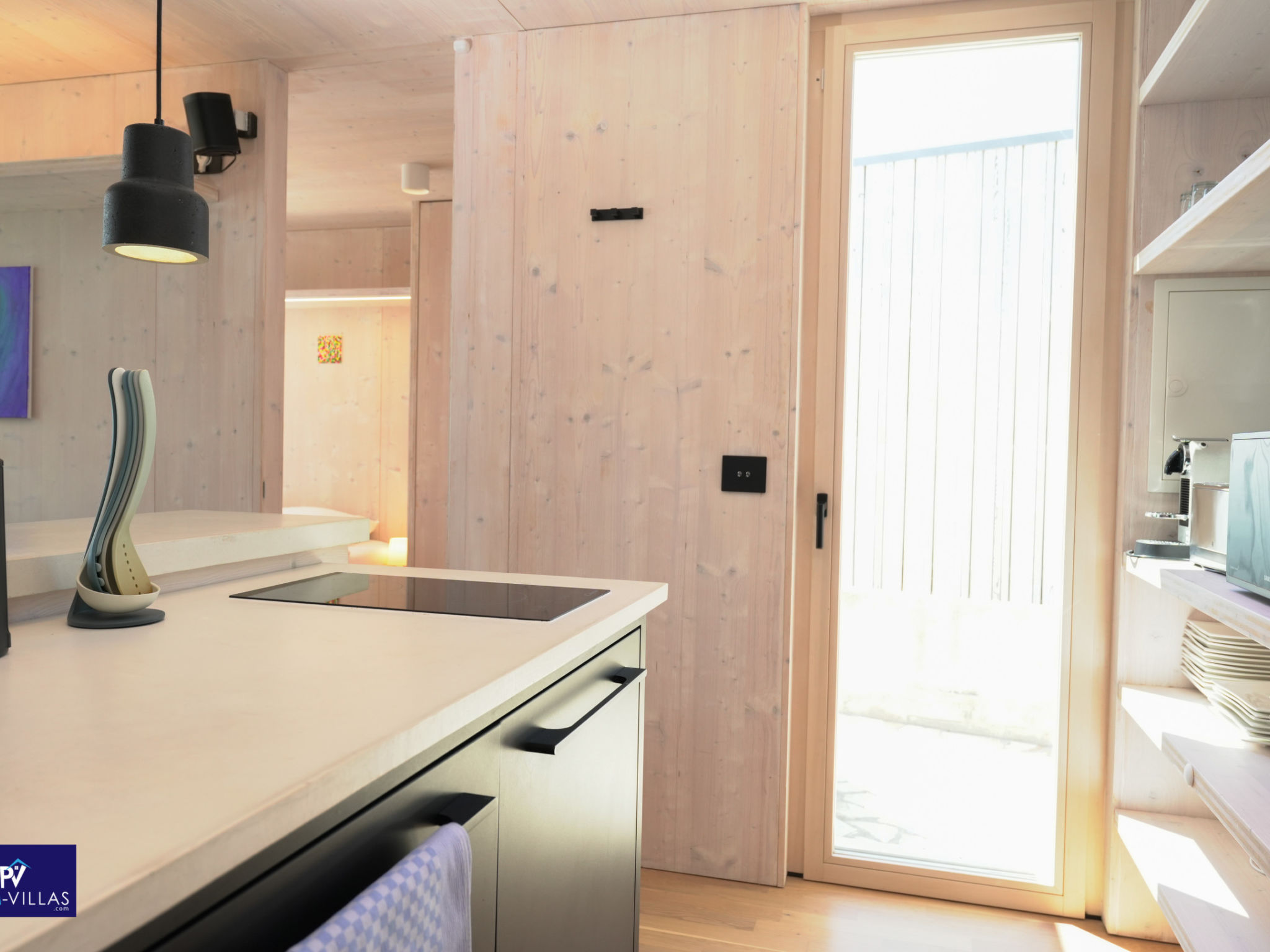 Maison Buqez - Villa 28 + 81 – Cuisine et coin repas, photo 11 sur 46