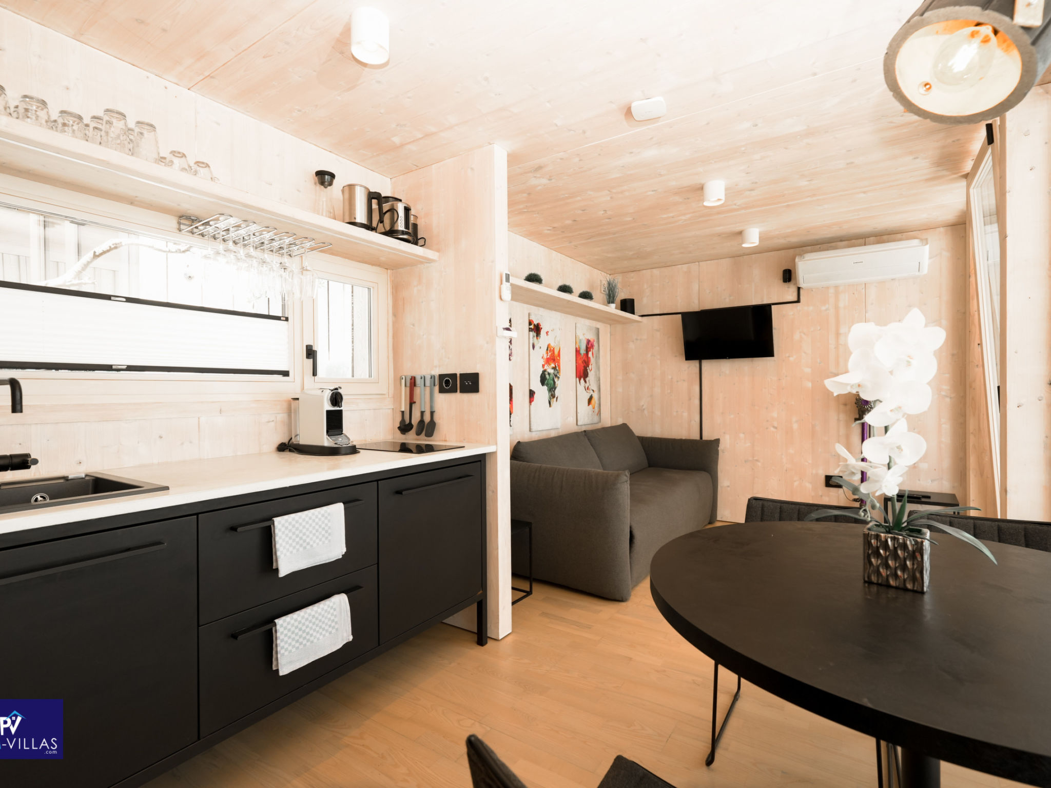 Maison Buqez - Villa 28 + 81 – Cuisine et coin repas, photo 30 sur 46
