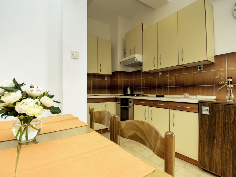Search and Stay destination Drage, Zadarska županija - Croatia from AU$ 132. Dondo