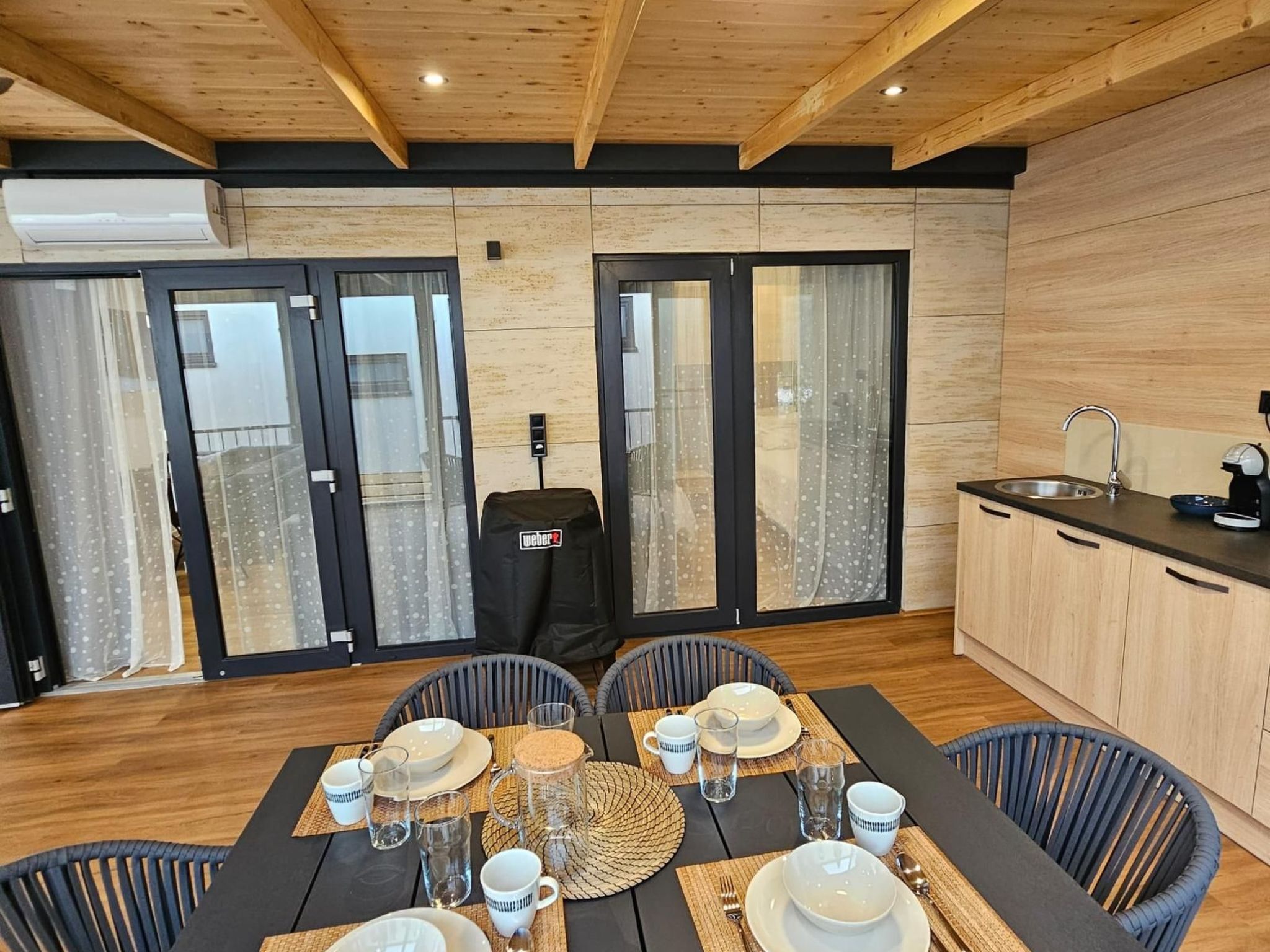 Silver Moon mit Klimaanlage-Drinnen