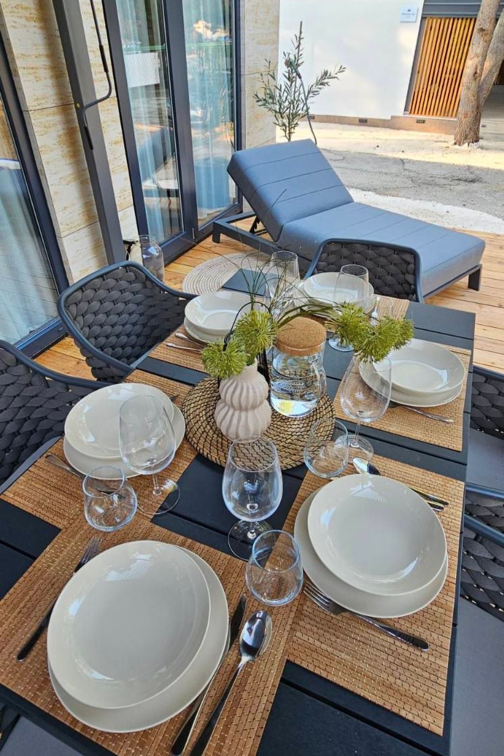 MH Holiday Dream - Morgensonne-Drinnen