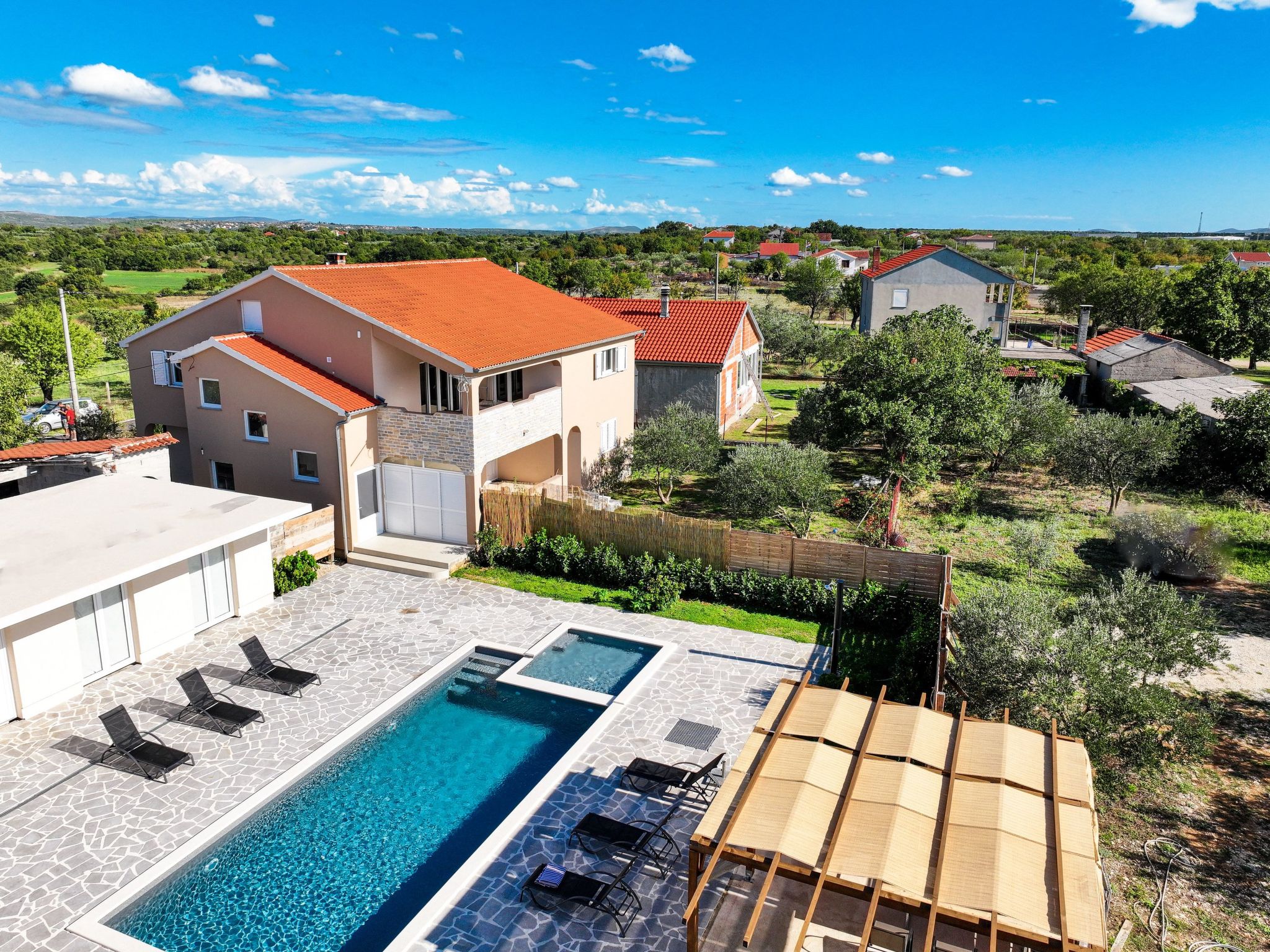 Vakantiehuis met privé zwembad in Pristeg (Kroatië) voor 6 personen