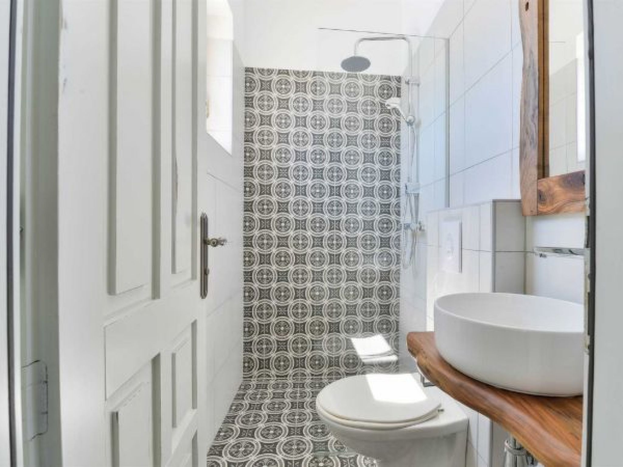 Villa Marinic with heated pool and entertainment r - Image-tags.info