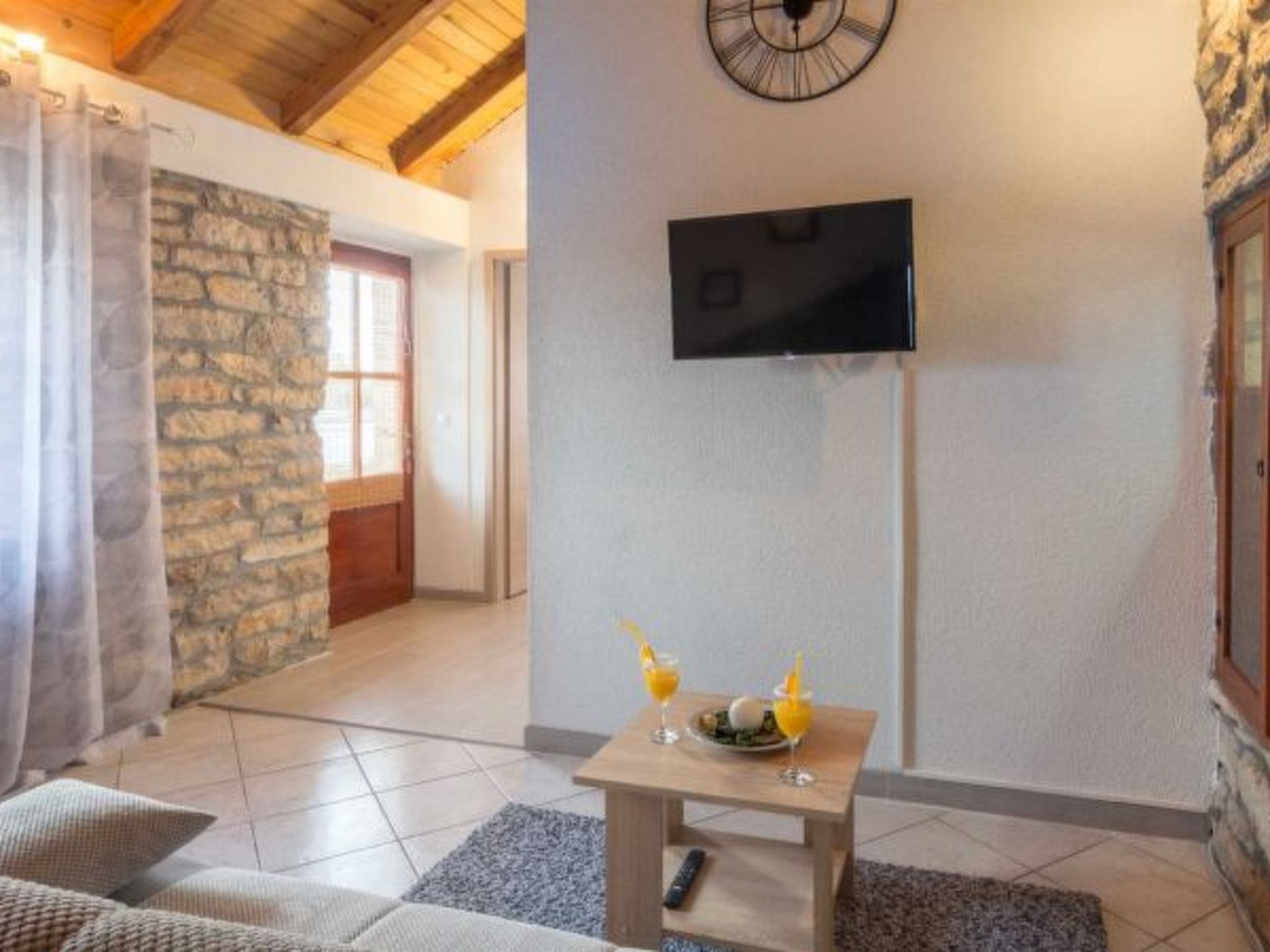 Country House Irena with pool - Image-tags.info