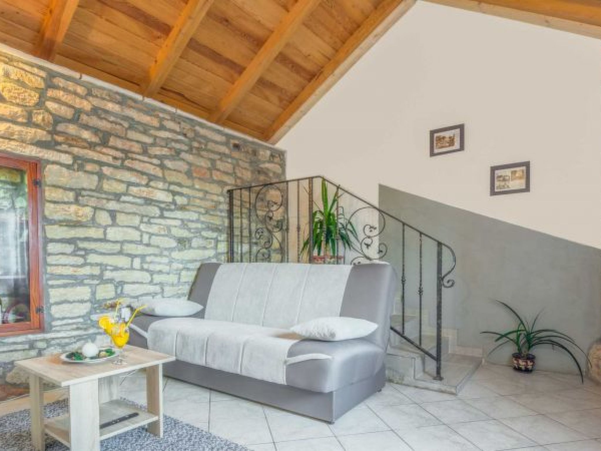 Country House Irena with pool - Image-tags.info