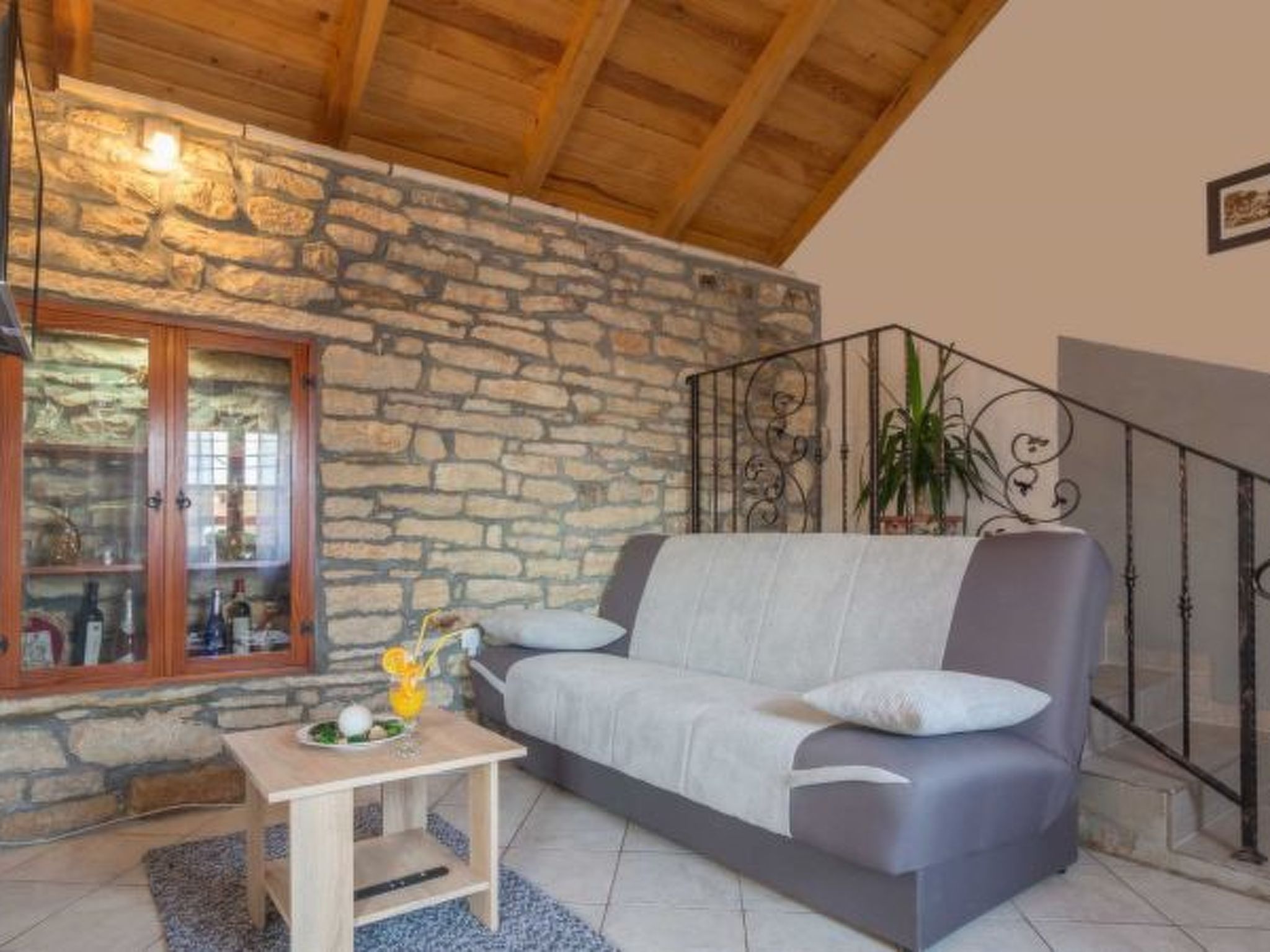 Country House Irena with pool - Image-tags.info