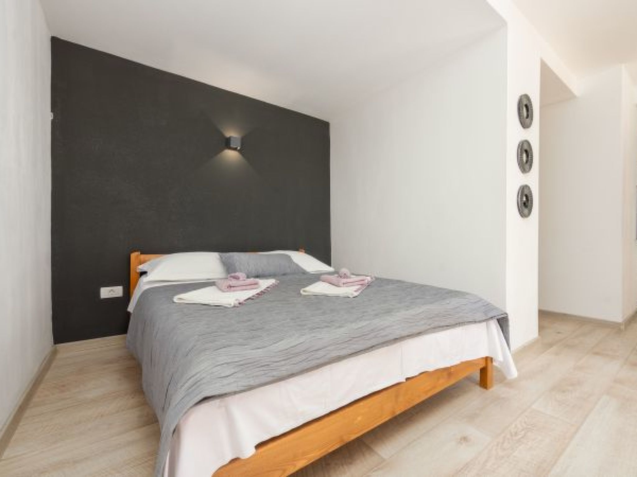 Unique Villa V with pool - Image-tags.info