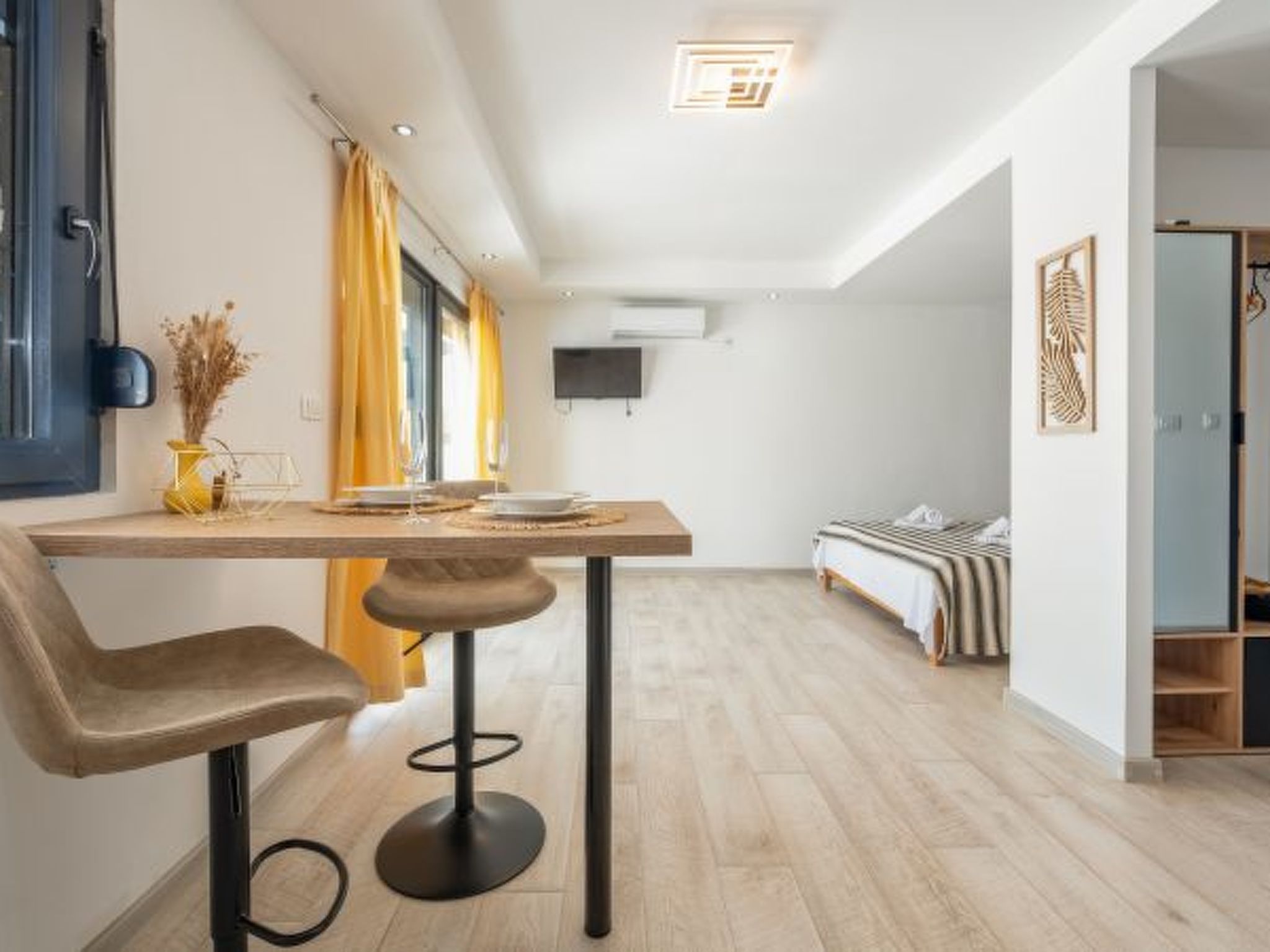 Unique Villa V with pool - Image-tags.info