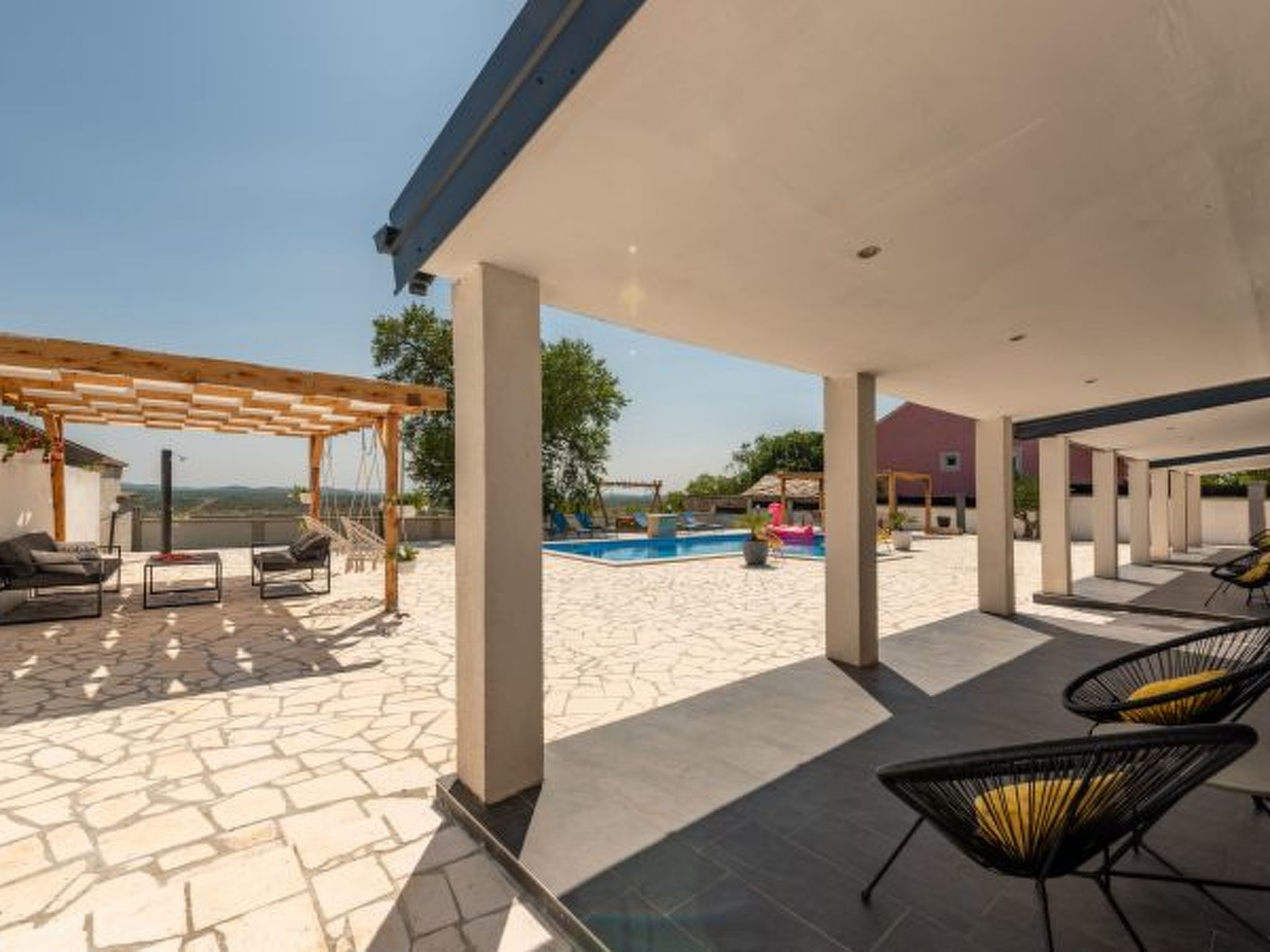 Unique Villa V with pool - Image-tags.info