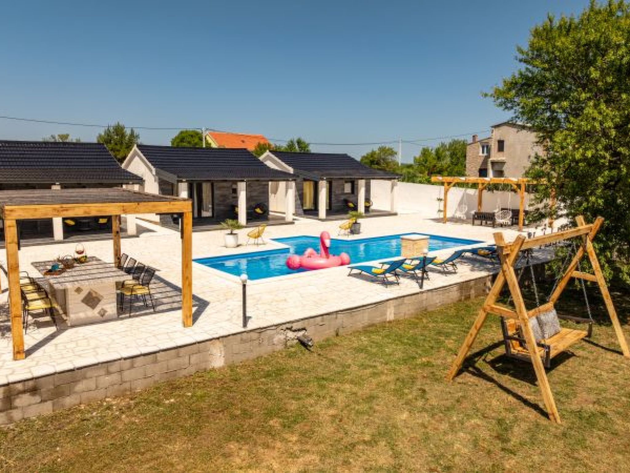 Unique Villa V with pool