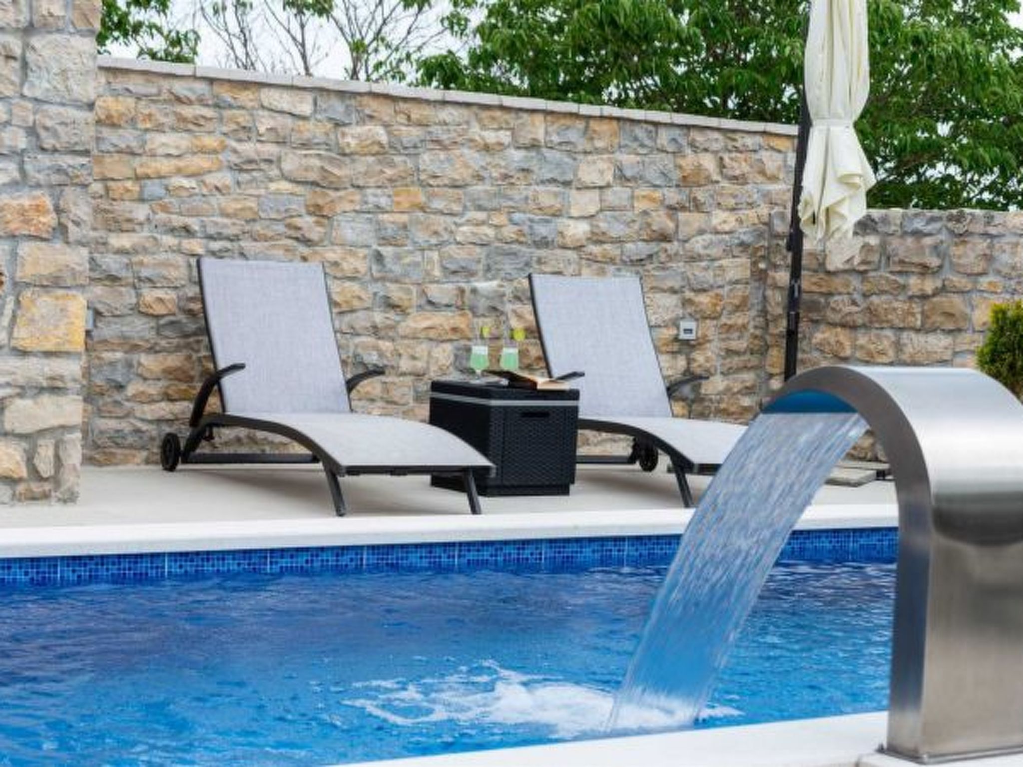 Villa Didovi snovi with pool - Image-tags.info