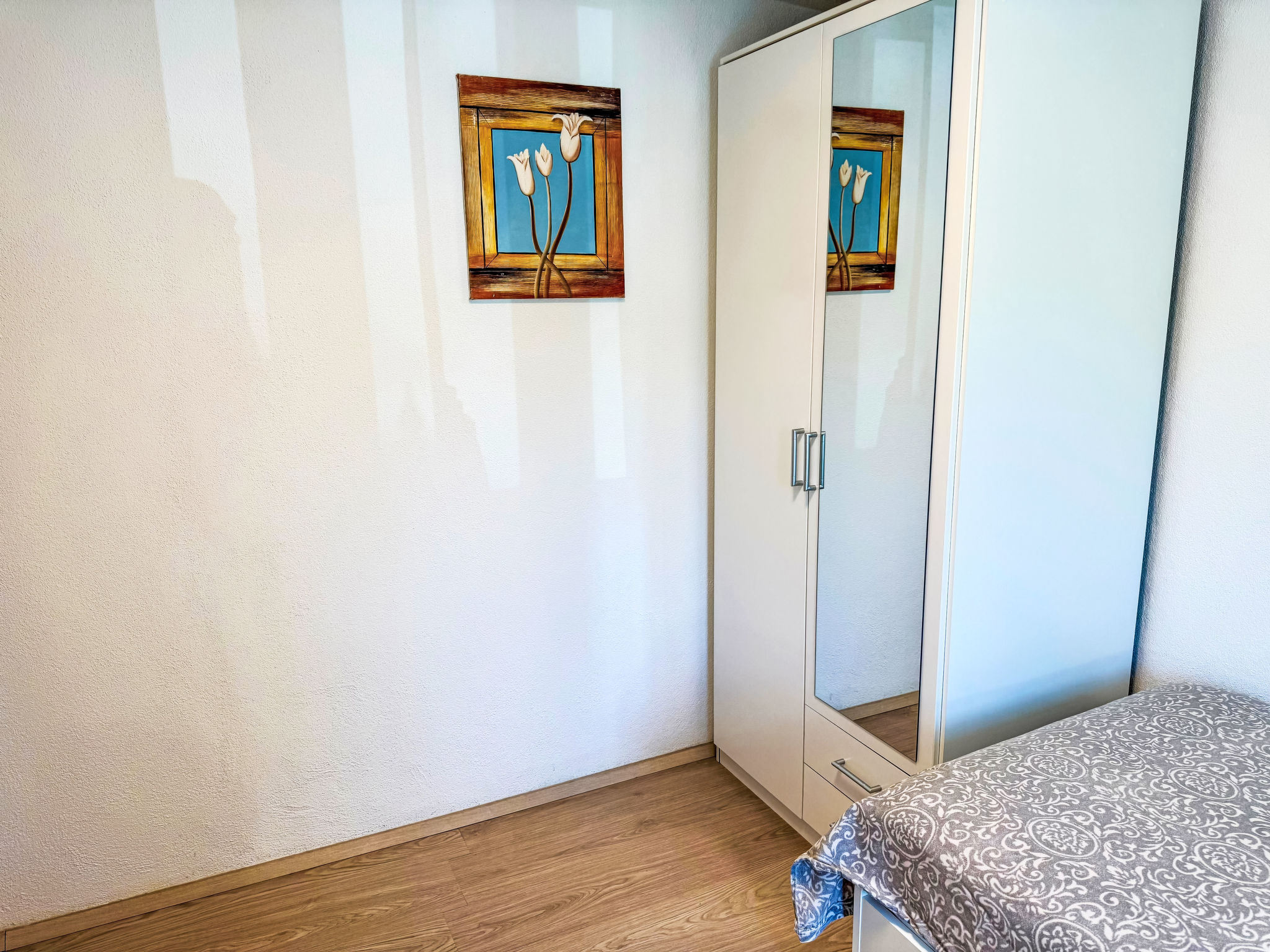 Stela in Karin Gornji - Binnen