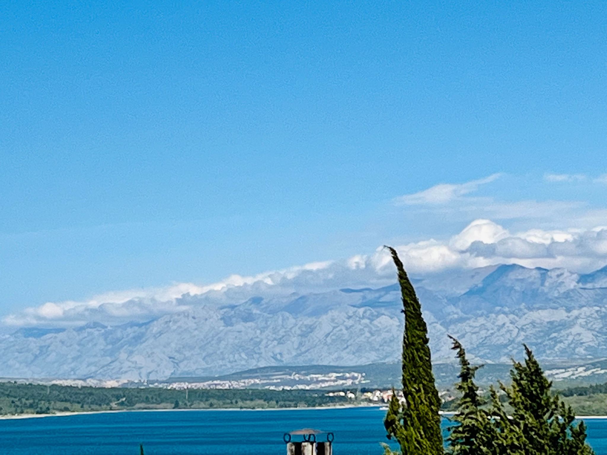 Neu erbautes Apartment mit großem Balkon-Inside