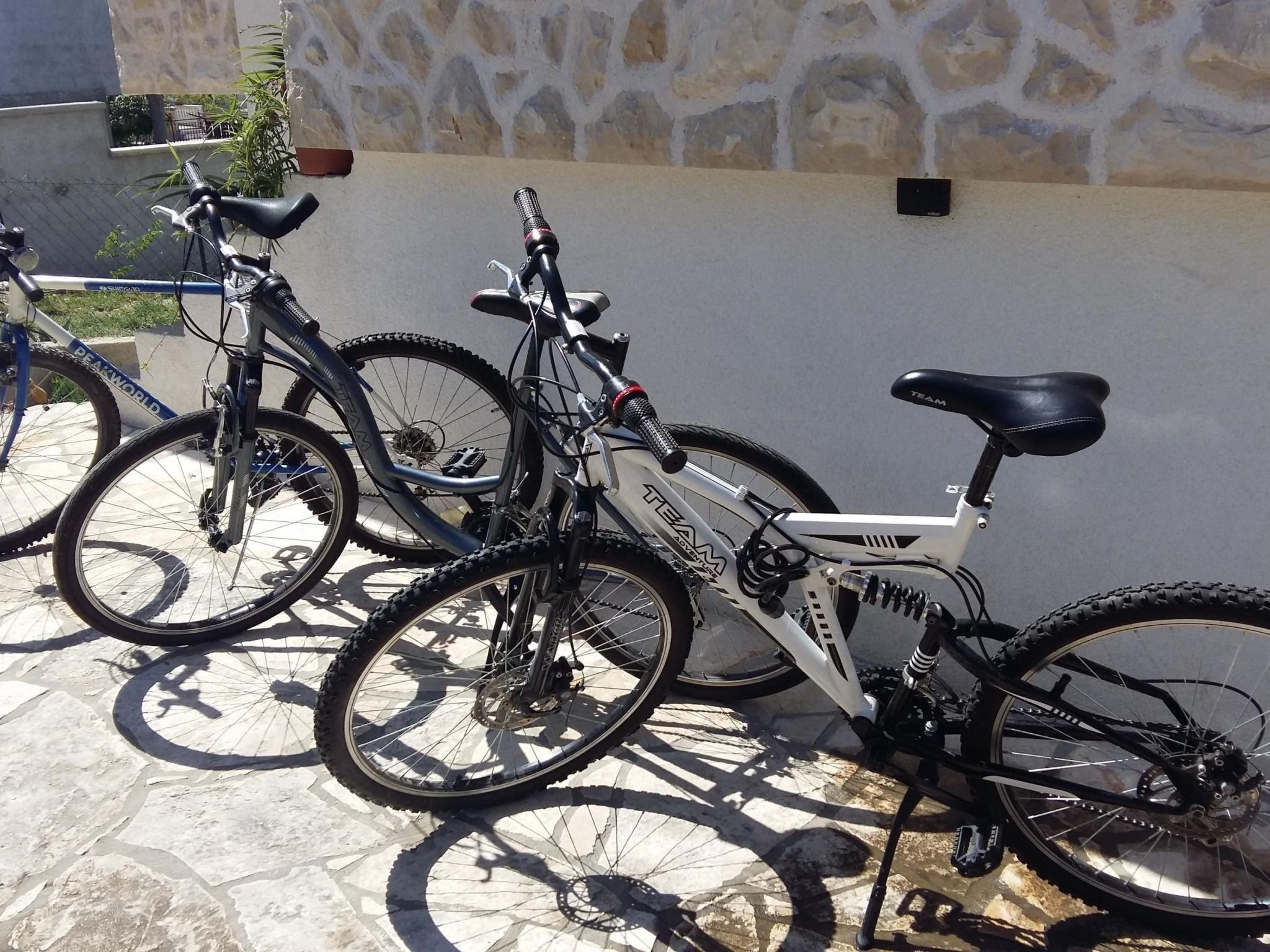 Neu erbautes Apartment mit großem Balkon-Inside