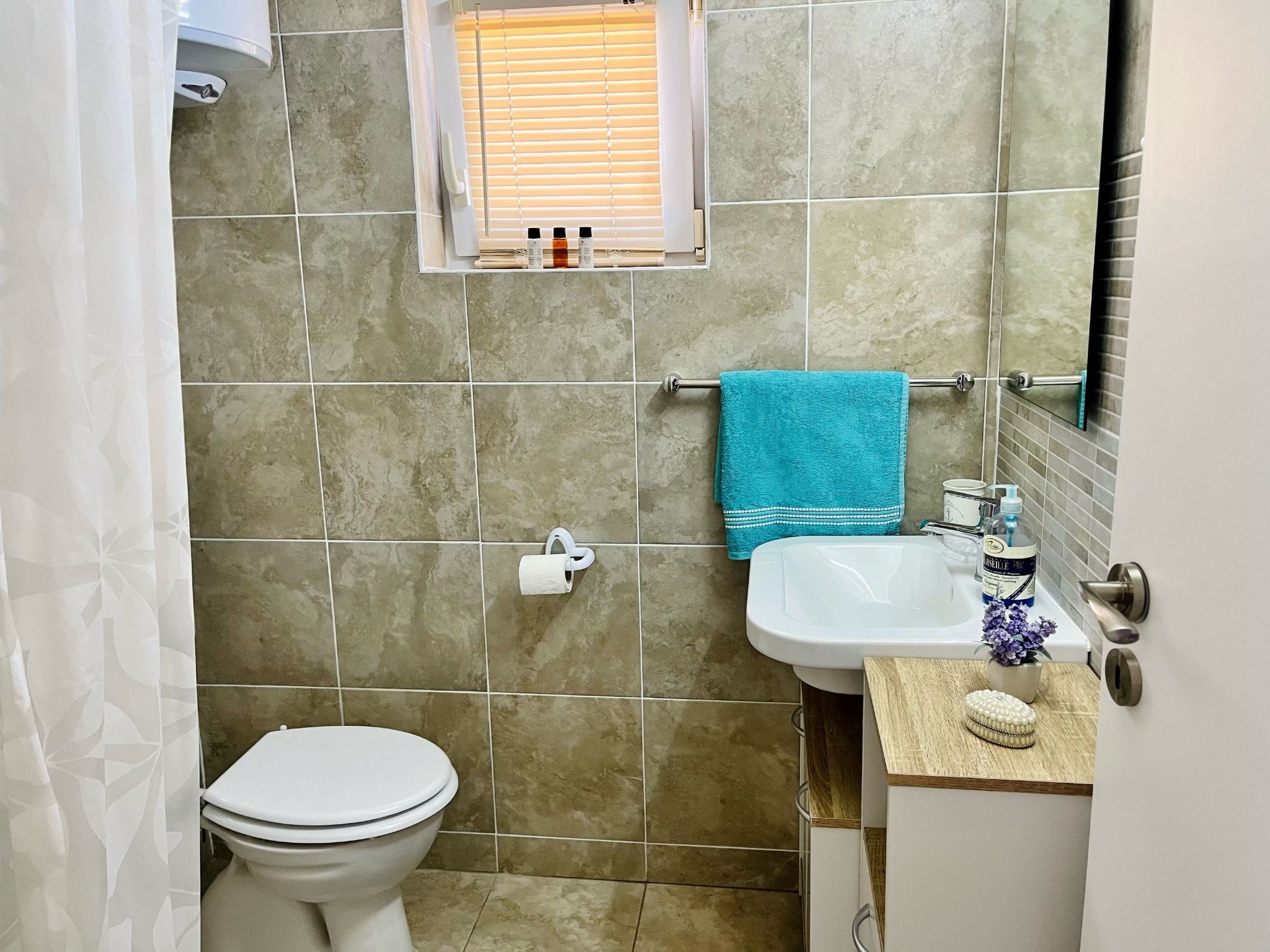 Neugebaute Wohnung im Erdgeschoss-Inside