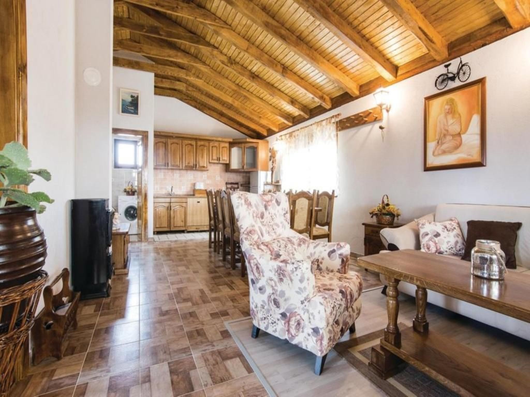 Anita 1 mit Pool-Image-tags.info