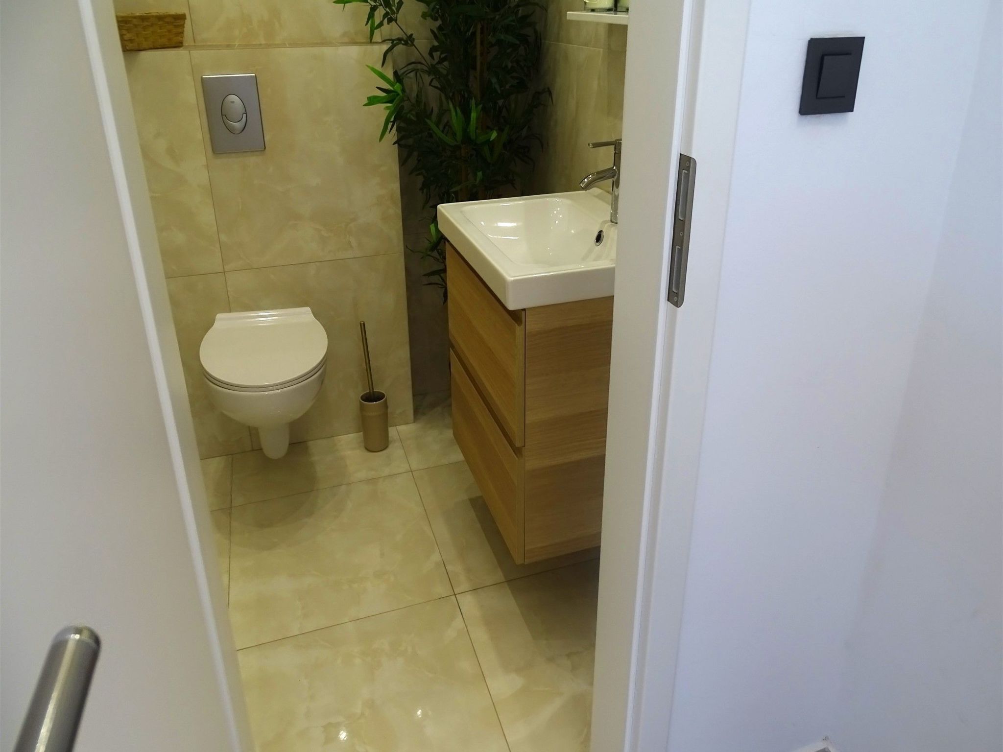 Parancin-Image-tags.info