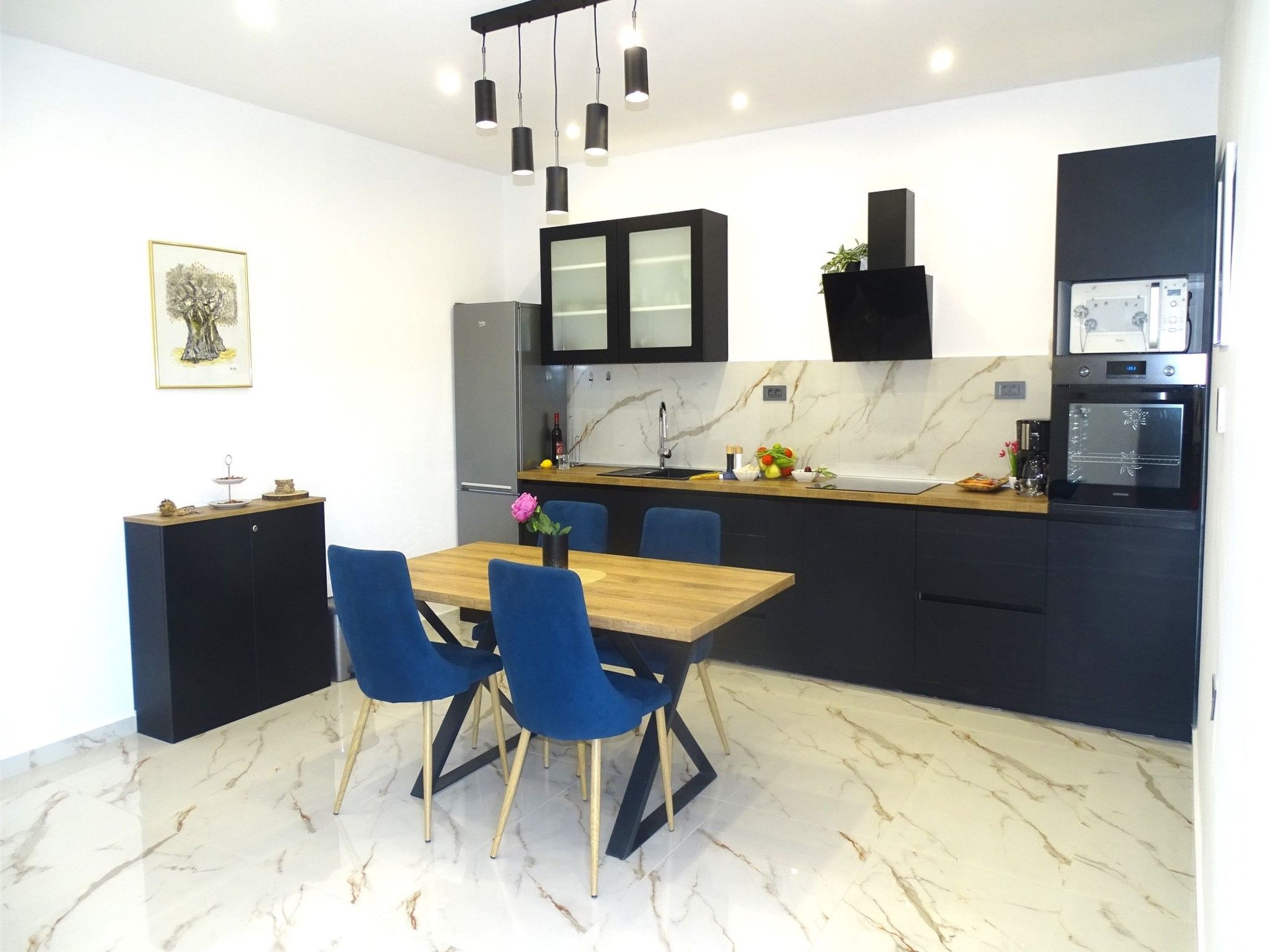 Parancin-Image-tags.info