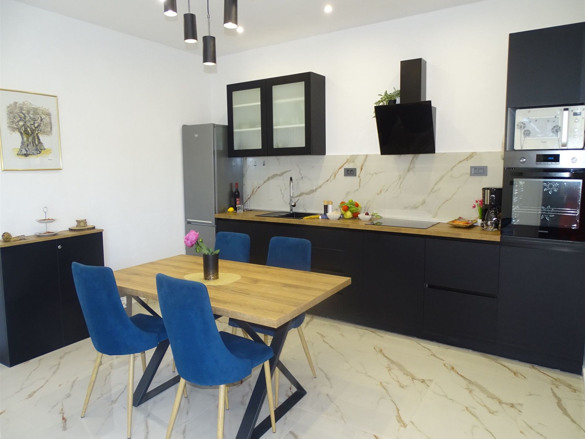 Parancin-Image-tags.info