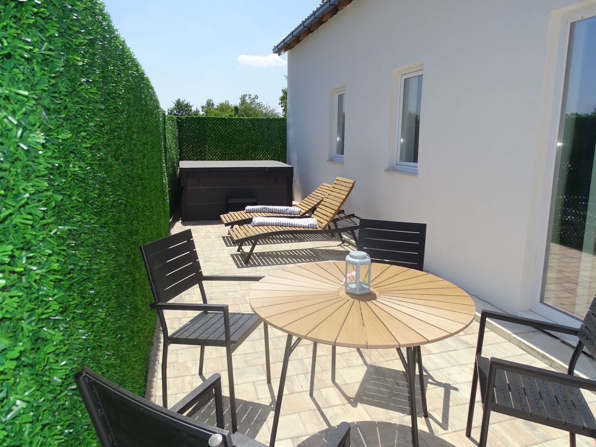 Parancin-Image-tags.info