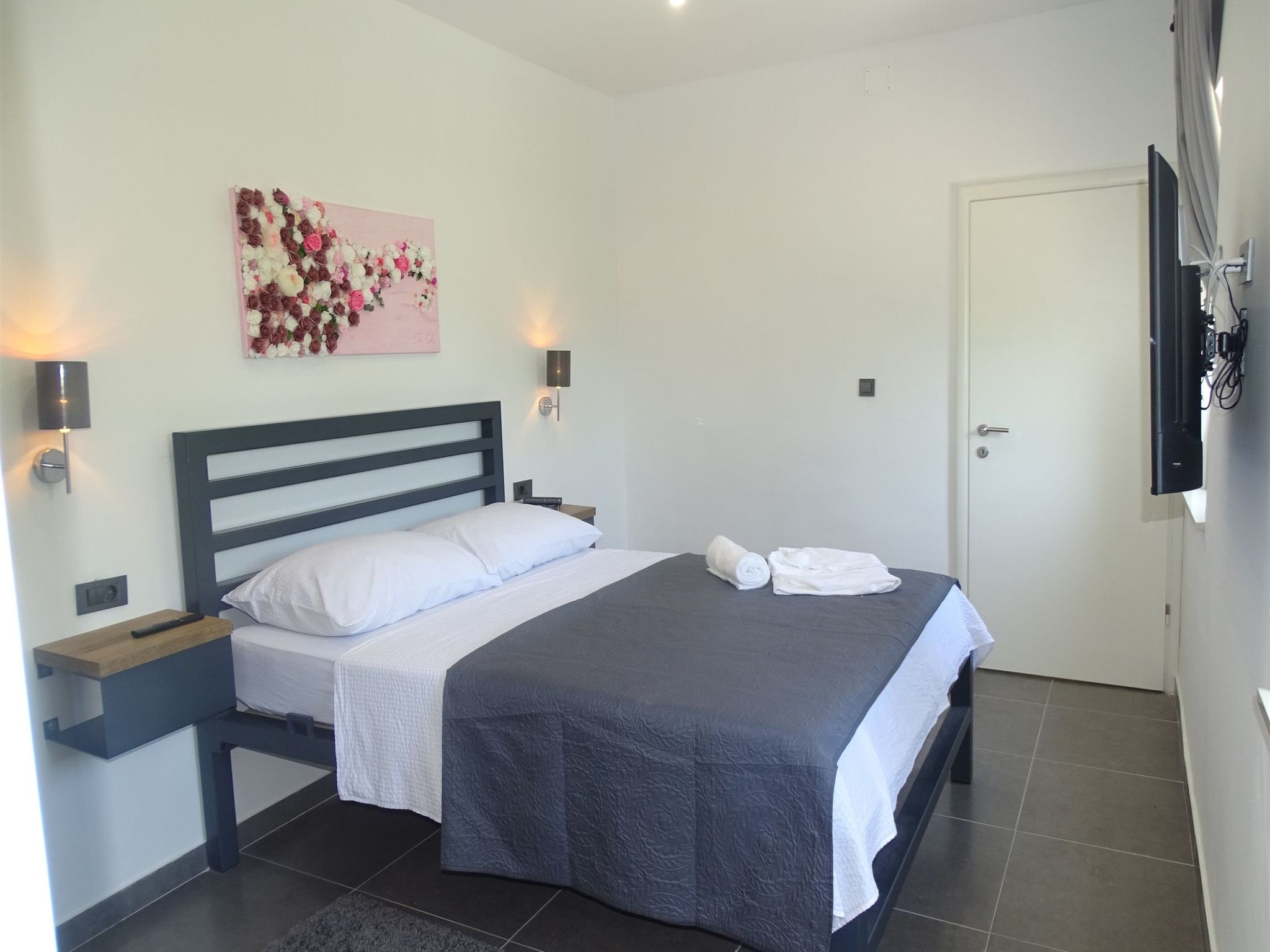 Parancin-Image-tags.info