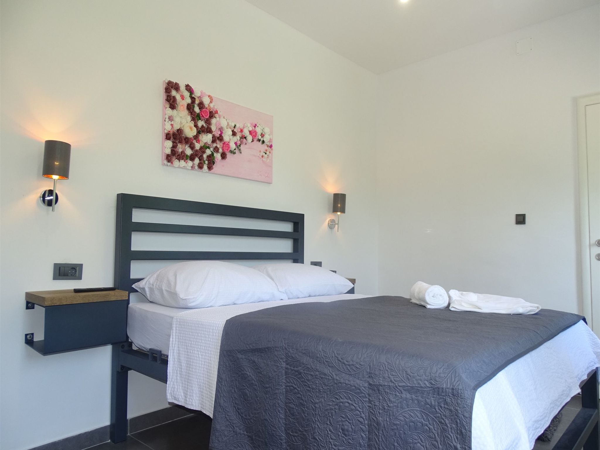 Parancin-Image-tags.info