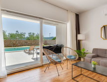 Villa Vujuša: Luxe vrijstaand vakantiehuis met privézwembad, 13 km van zee - thumbnail 5
