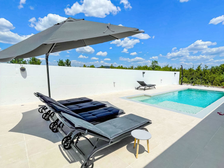 Vakantiehuis met privé zwembad in Pirovac (Kroatië) voor 6 personen