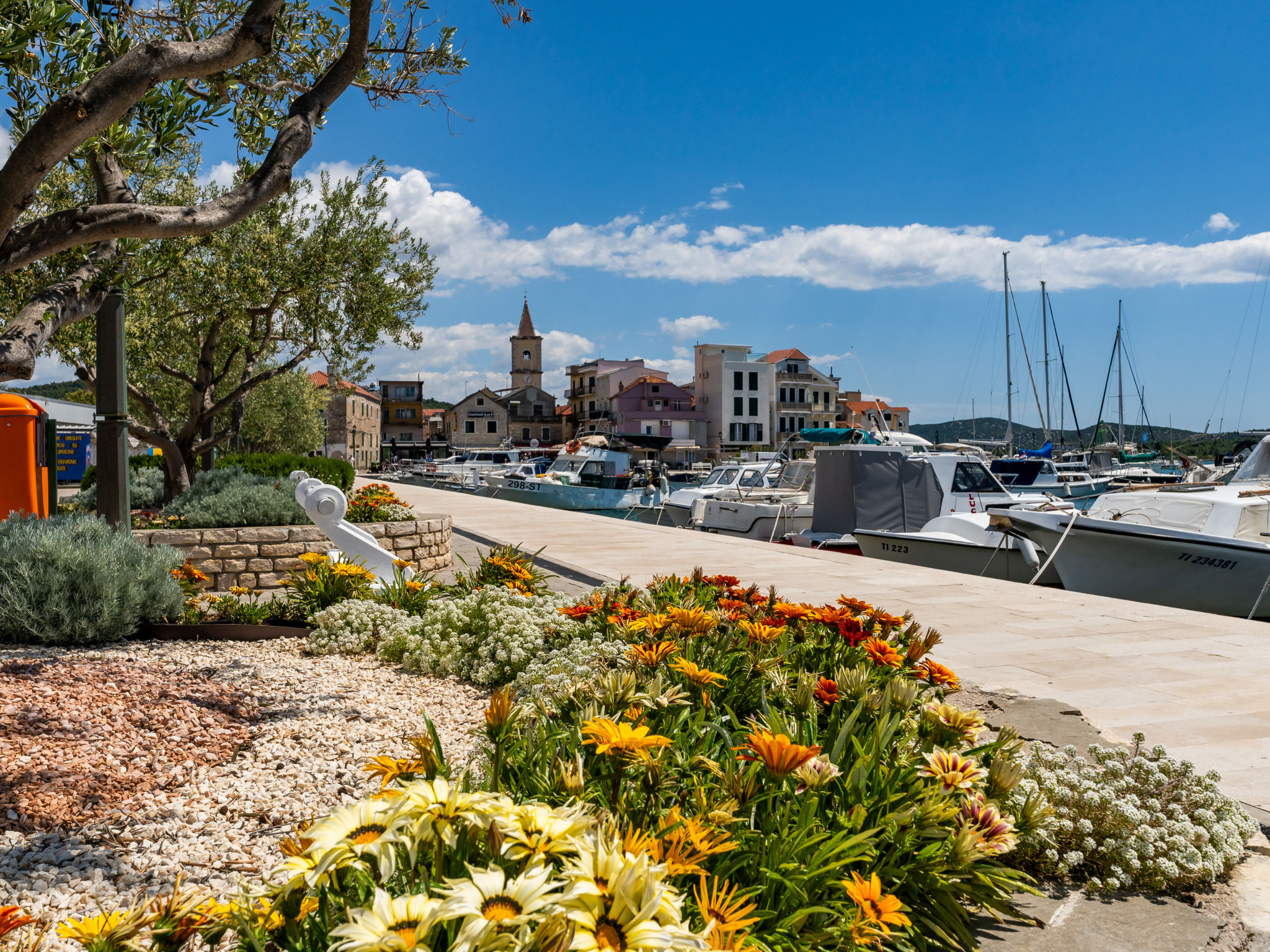 Direkt am Meer und Strand, mit großem Garten und Terrasse, hervorragend für Fam - Umgebung