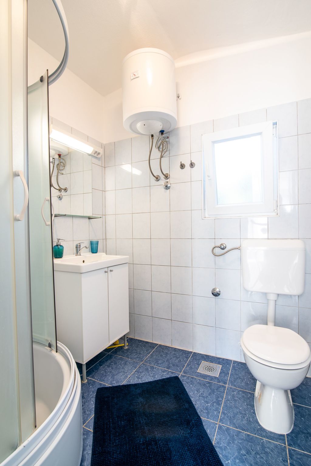 "Sunny Apartmen" direkt am Strand-Image-tags.info