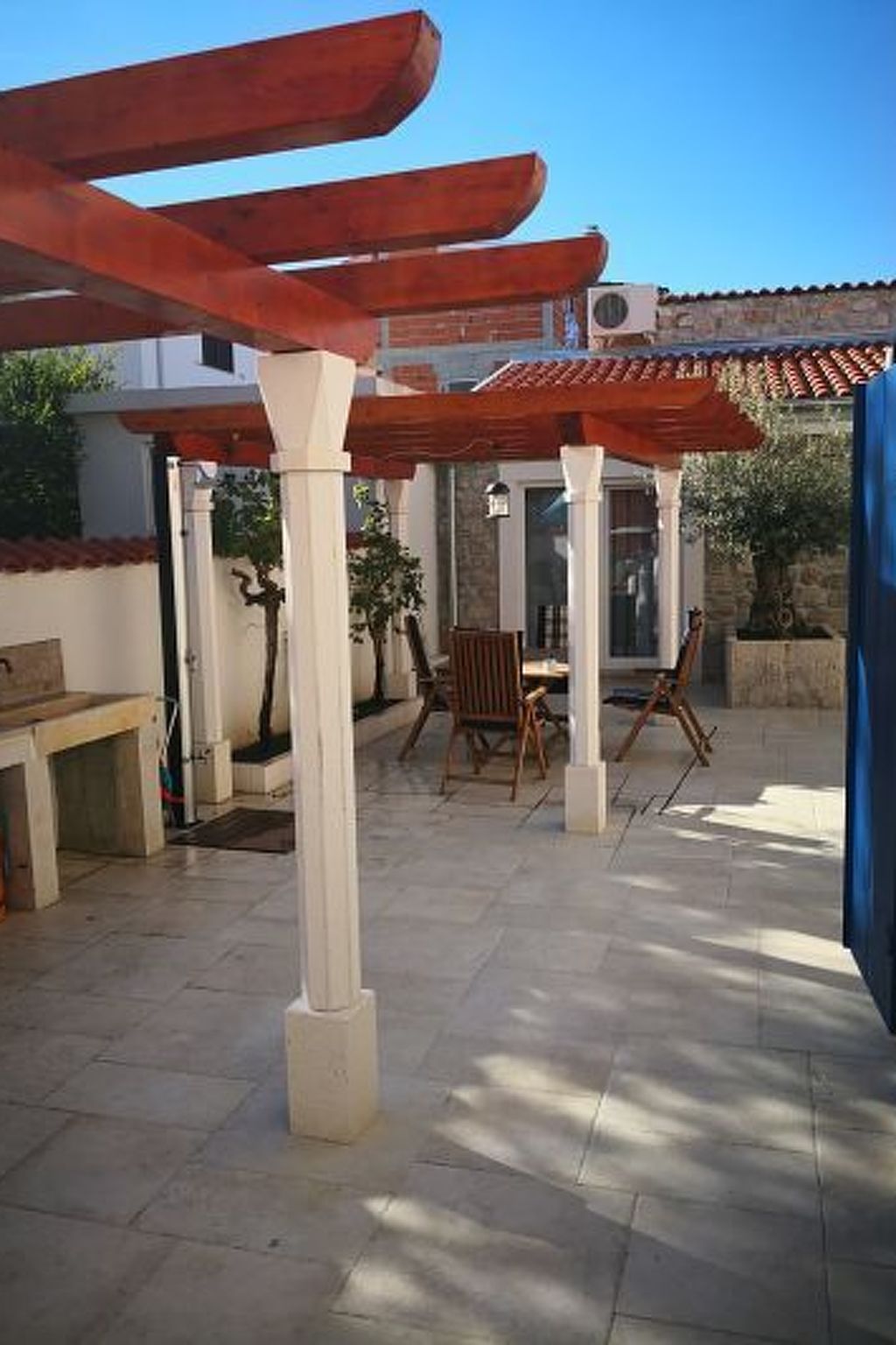 Villa Lantina-Image-tags.info