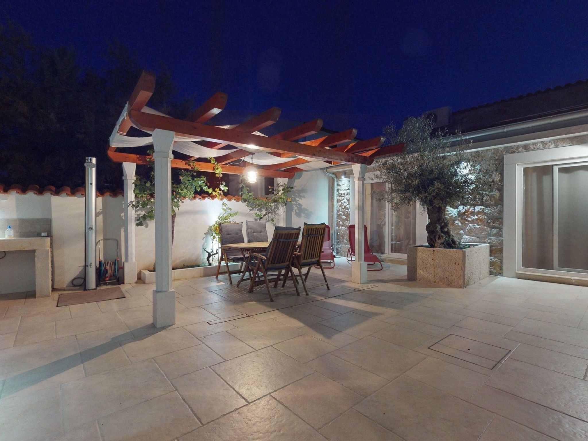 Villa Lantina-Image-tags.info